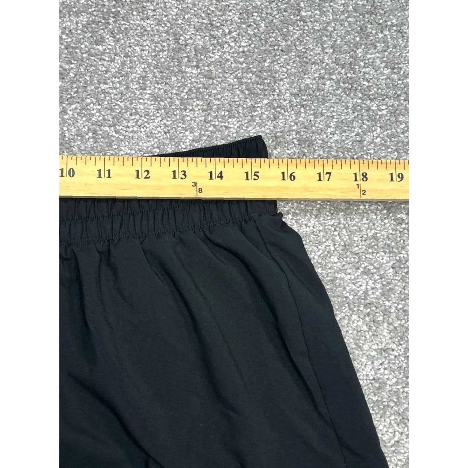 Nike Nike Running Shorts Womens Large Black Dri Fit Compression Liner Logo Stretch Size 36" / US 14 / IT 50 - 7 Thumbnail