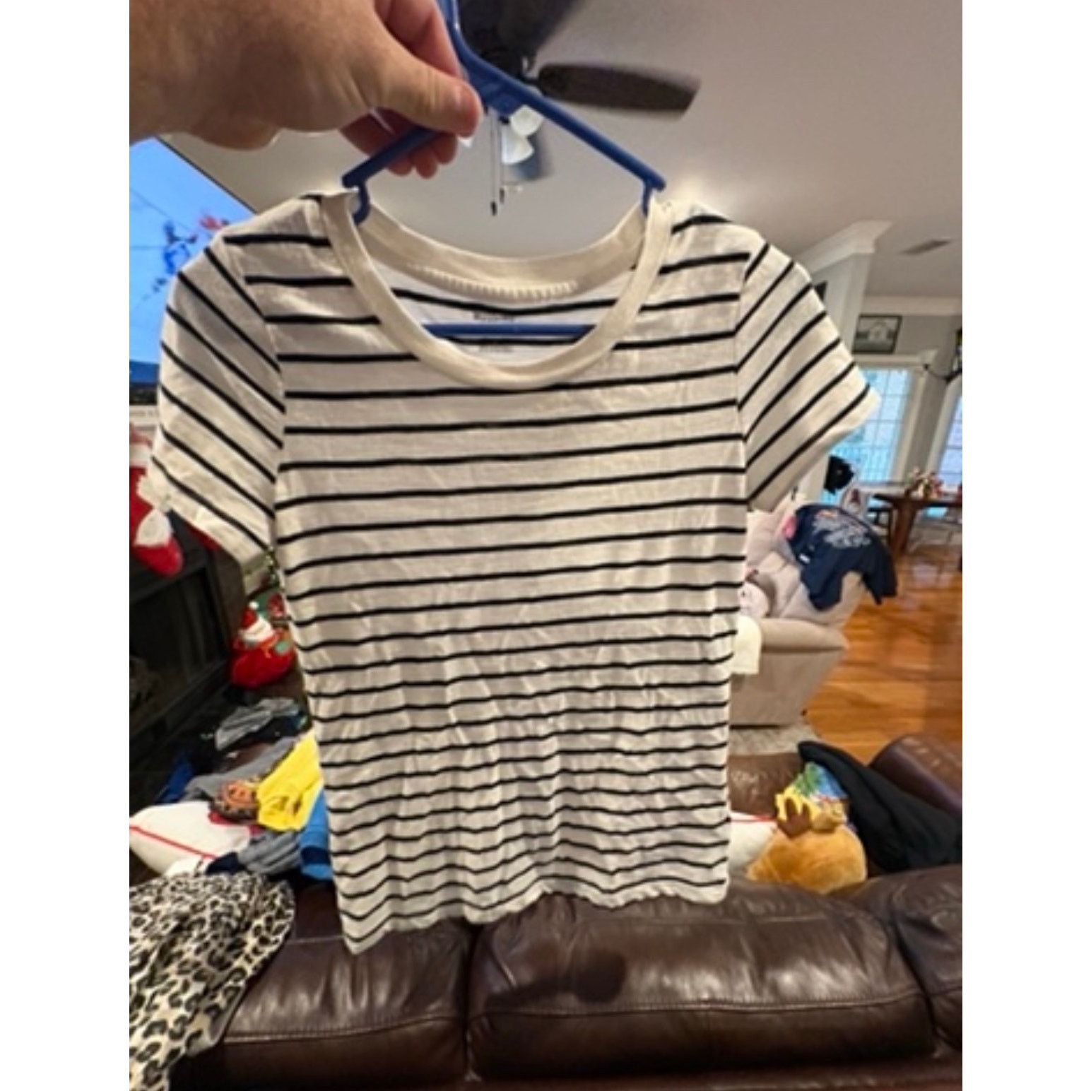 Mossimo Mossimo Supply Co Women’s Black & White T-Shirt Size Small Size S / US 4 / IT 40 - 2 Thumbnail