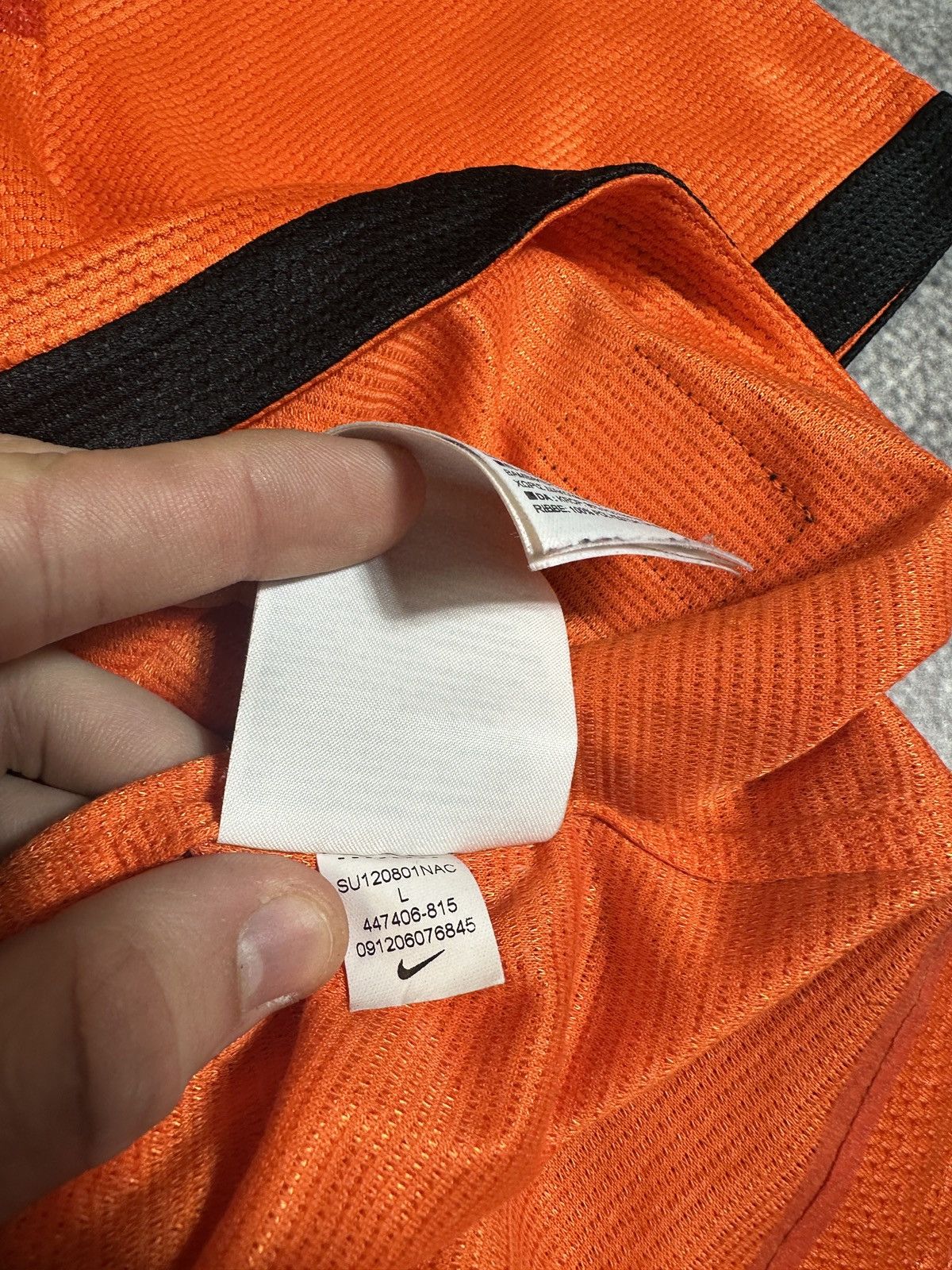 Nike × Vintage Vintage Nike Netherlands Soccer Jersey Blokecore Streetwear Size US L / EU 52-54 / 3 - 7 Thumbnail