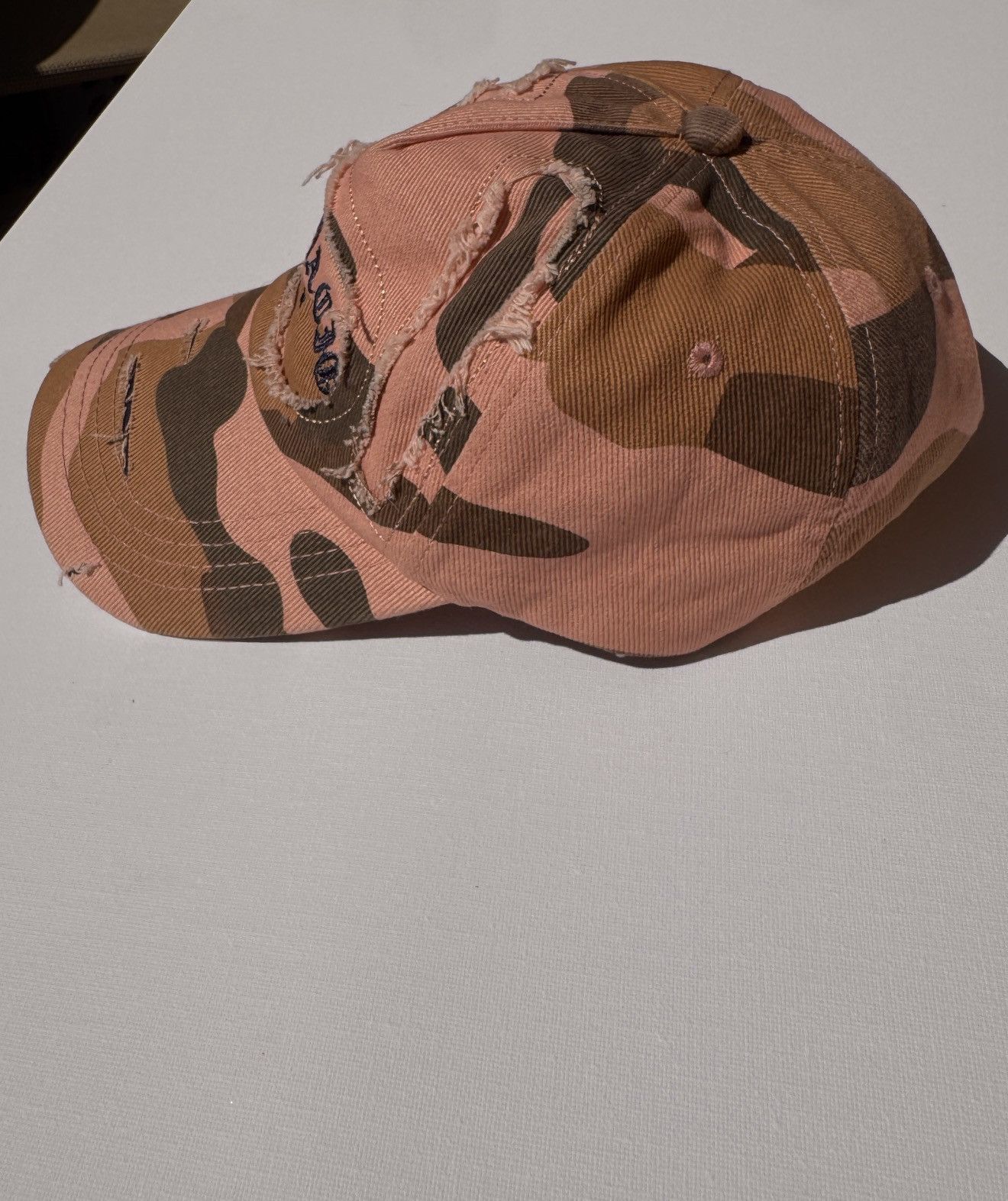 Vintage Pink camo hat Size ONE SIZE - 3 Thumbnail