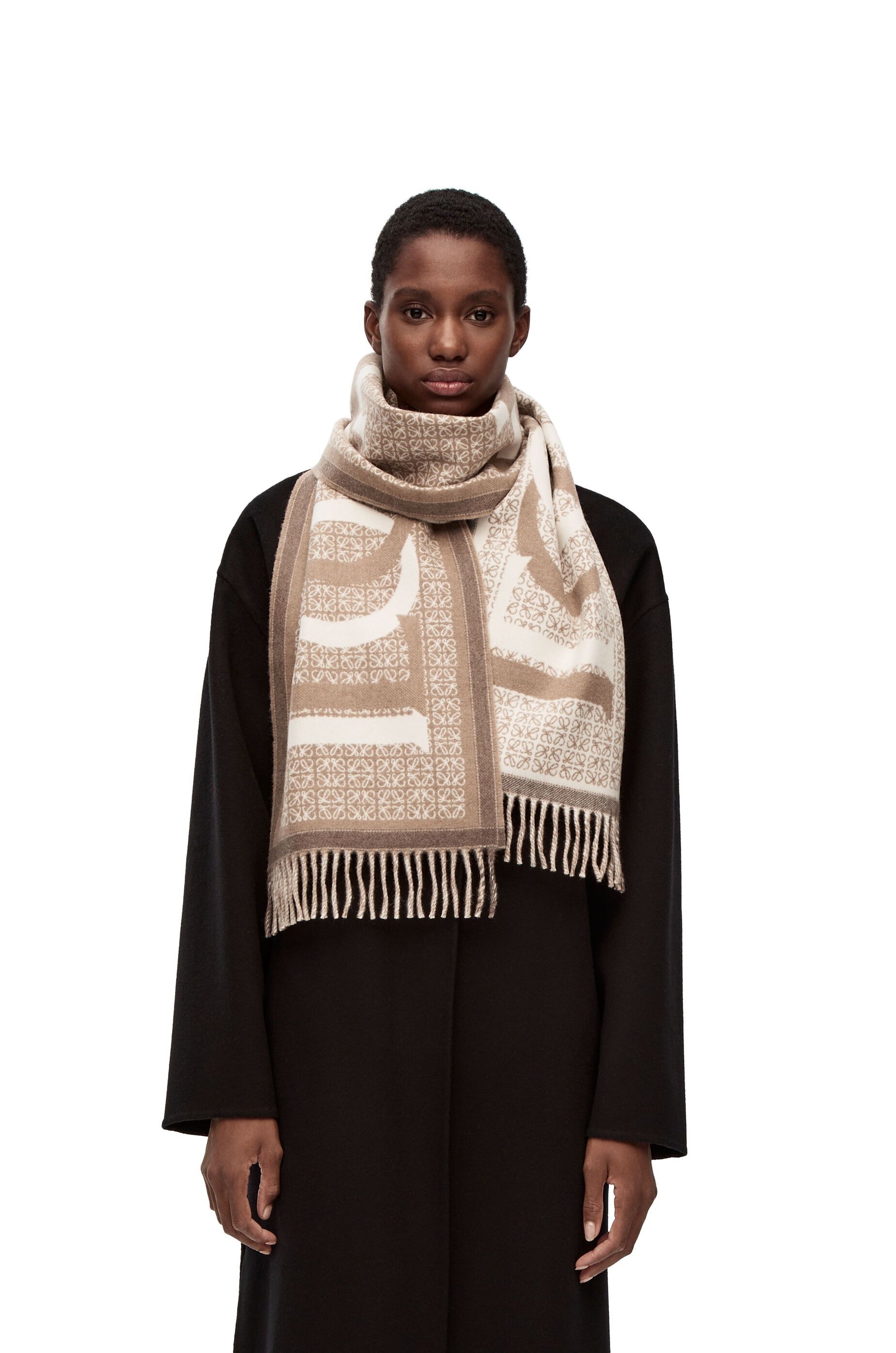 Loewe o1in1g0426 Size: OS / Love Scarf in Multicolor Size ONE SIZE - 2 Thumbnail