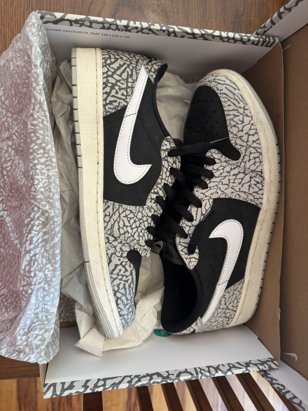 Nike Jordan 1 Low OG Cement Size US 11 / EU 44 - 1 Thumbnail