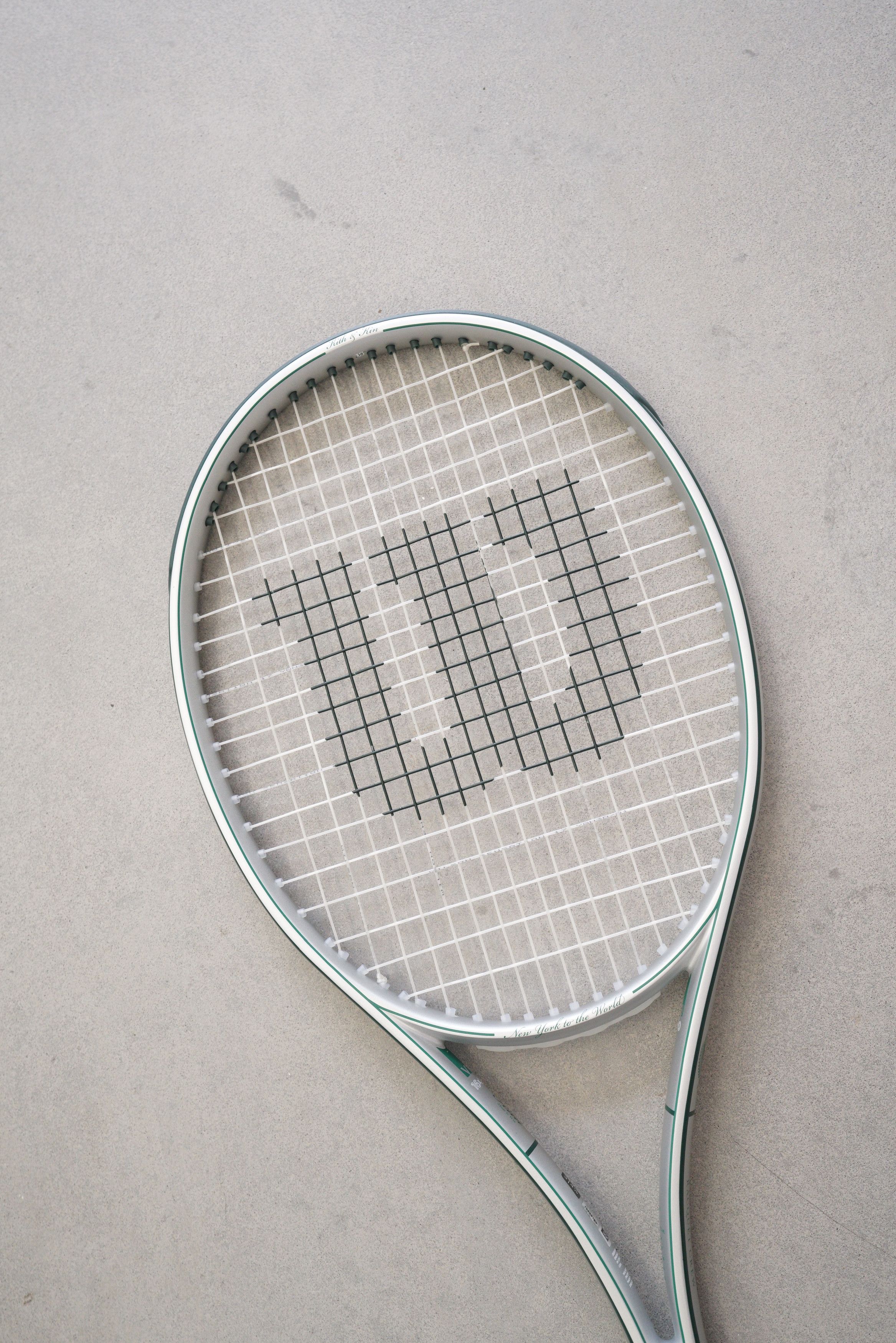 Kith Kith x Wilson Shift 99 V1 Tennis Racket Size ONE SIZE - 4 Thumbnail