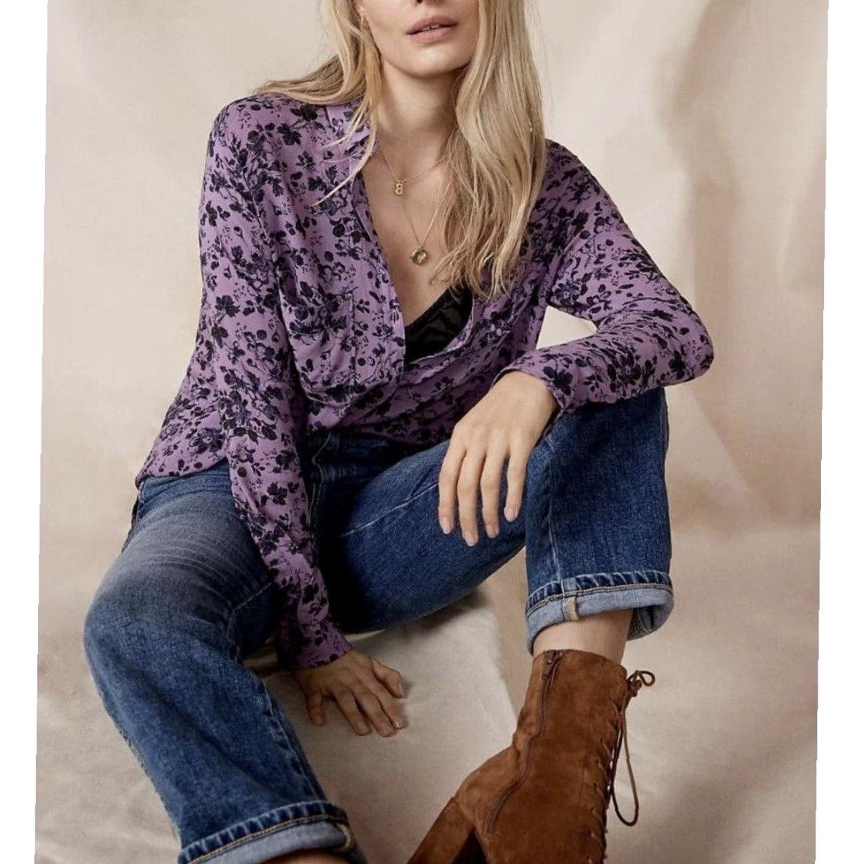 Anthropologie VINTAGE Anthropologie Pilcro The Romy Relaxed Buttondown Shirt Purple Floral PS S Womens Button down Shirt Long Sleeve Floral Purple 90s 1990s Size S / US 4 / IT 40 - 2 Thumbnail