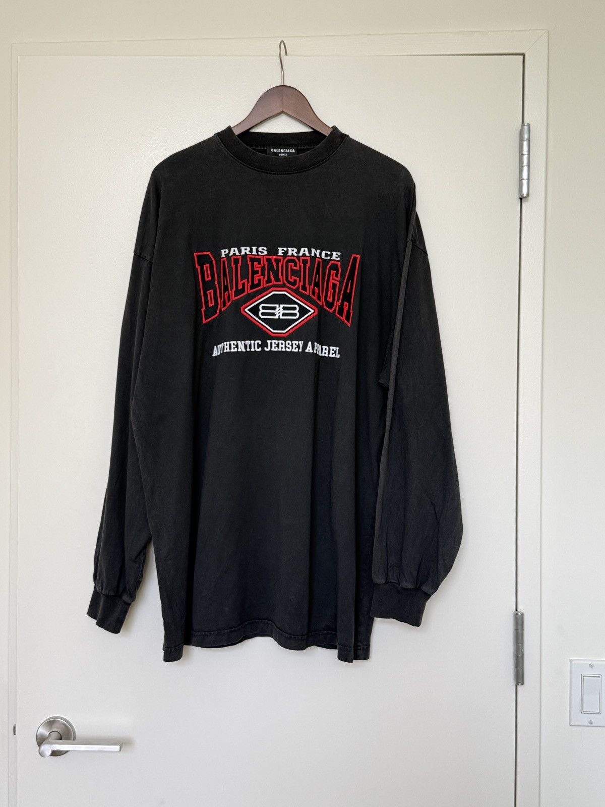 Balenciaga Balenciaga Athletics Department Longsleeve Size 2 Size US XL / EU 56 / 4 - 2 Thumbnail