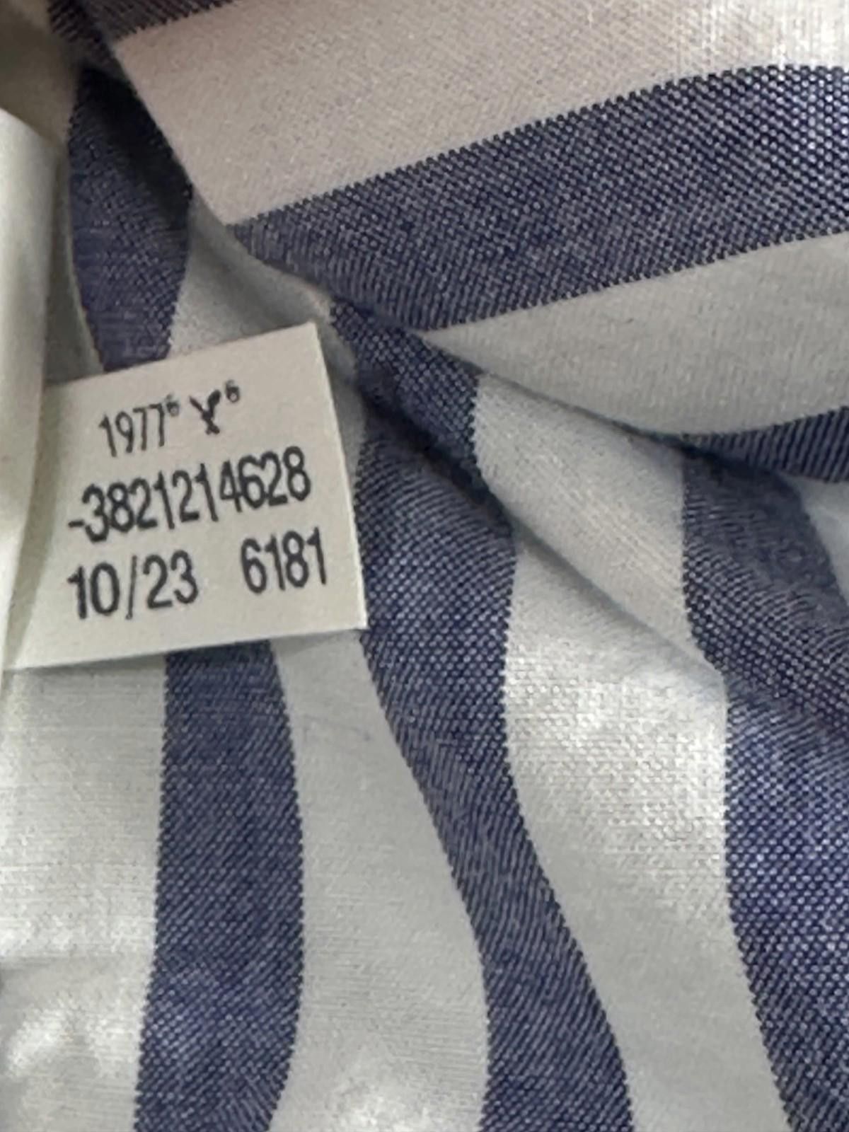 American Eagle Outfitters American Eagle Men's Large Blue Relaxed Fit Button Down Size US L / EU 52-54 / 3 - 11 Thumbnail