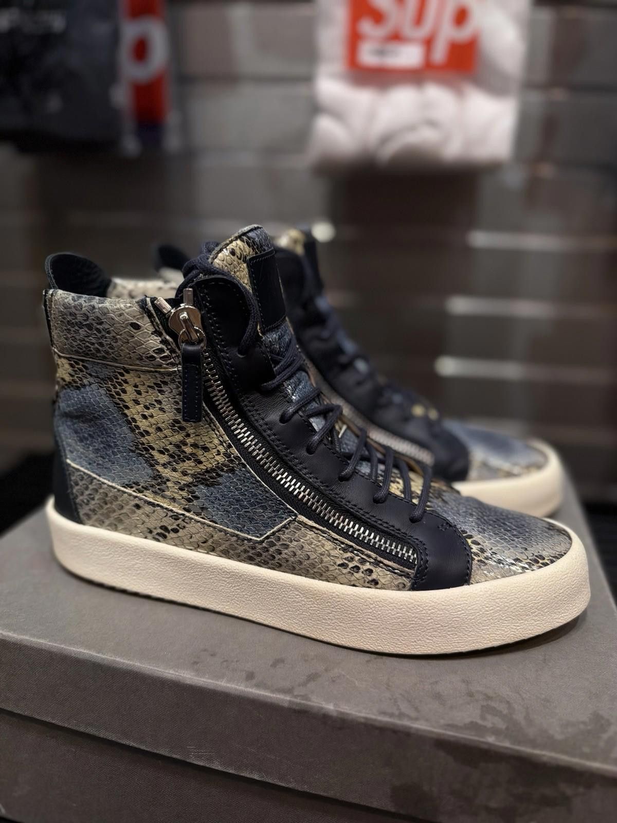 Giuseppe Zanotti Giuseppe Zanotti Embossed Snakeskin Sneakers - 44EU/11US Size US 11 / EU 44 - 2 Thumbnail