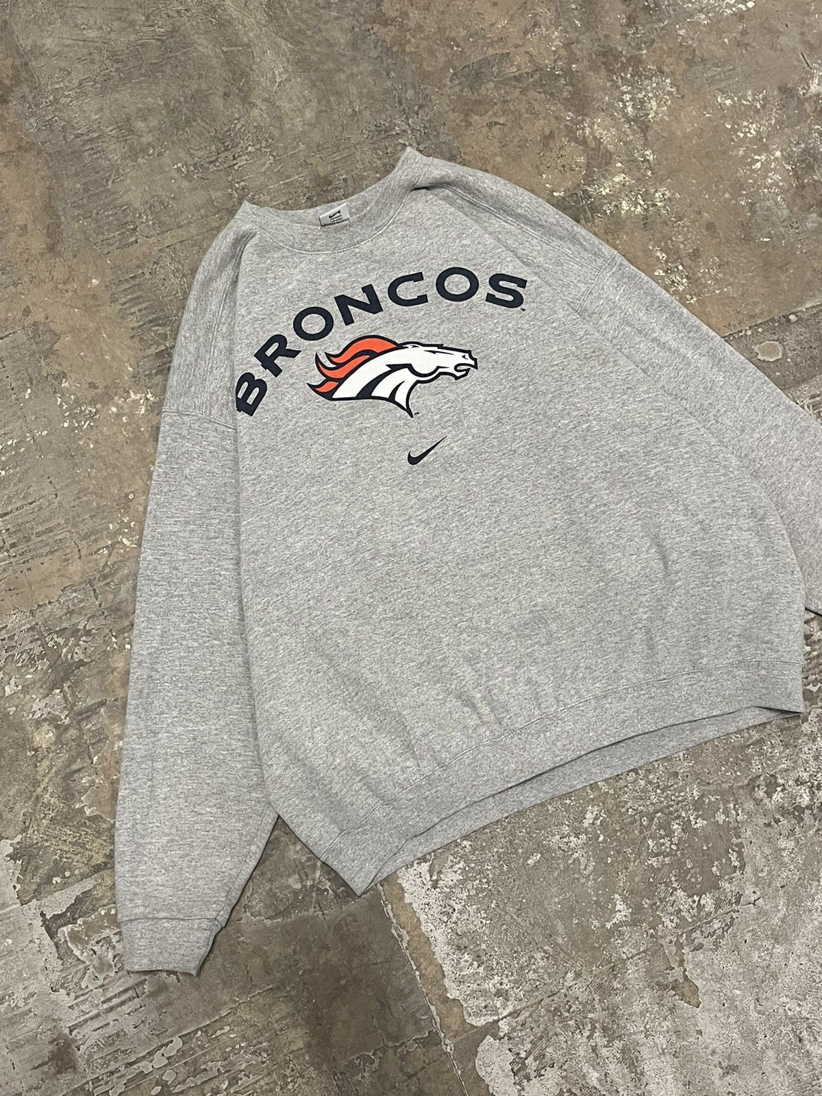 Nike × Vintage Nike center swoosh vintage Denver broncos rare hype NFL Size US XL / EU 56 / 4 - 1 Thumbnail