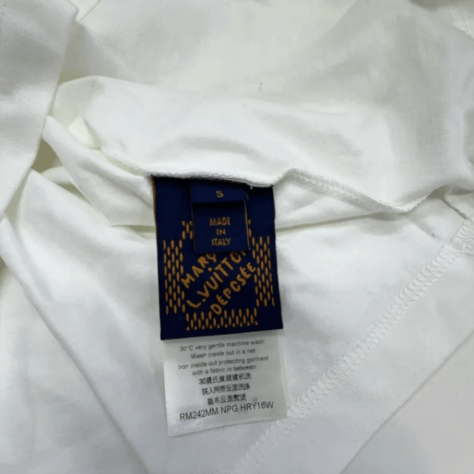 Louis Vuitton Louis Vuitton short-sleeve T-shirt S0 EU Size US S / EU 44-46 / 1 - 3 Thumbnail