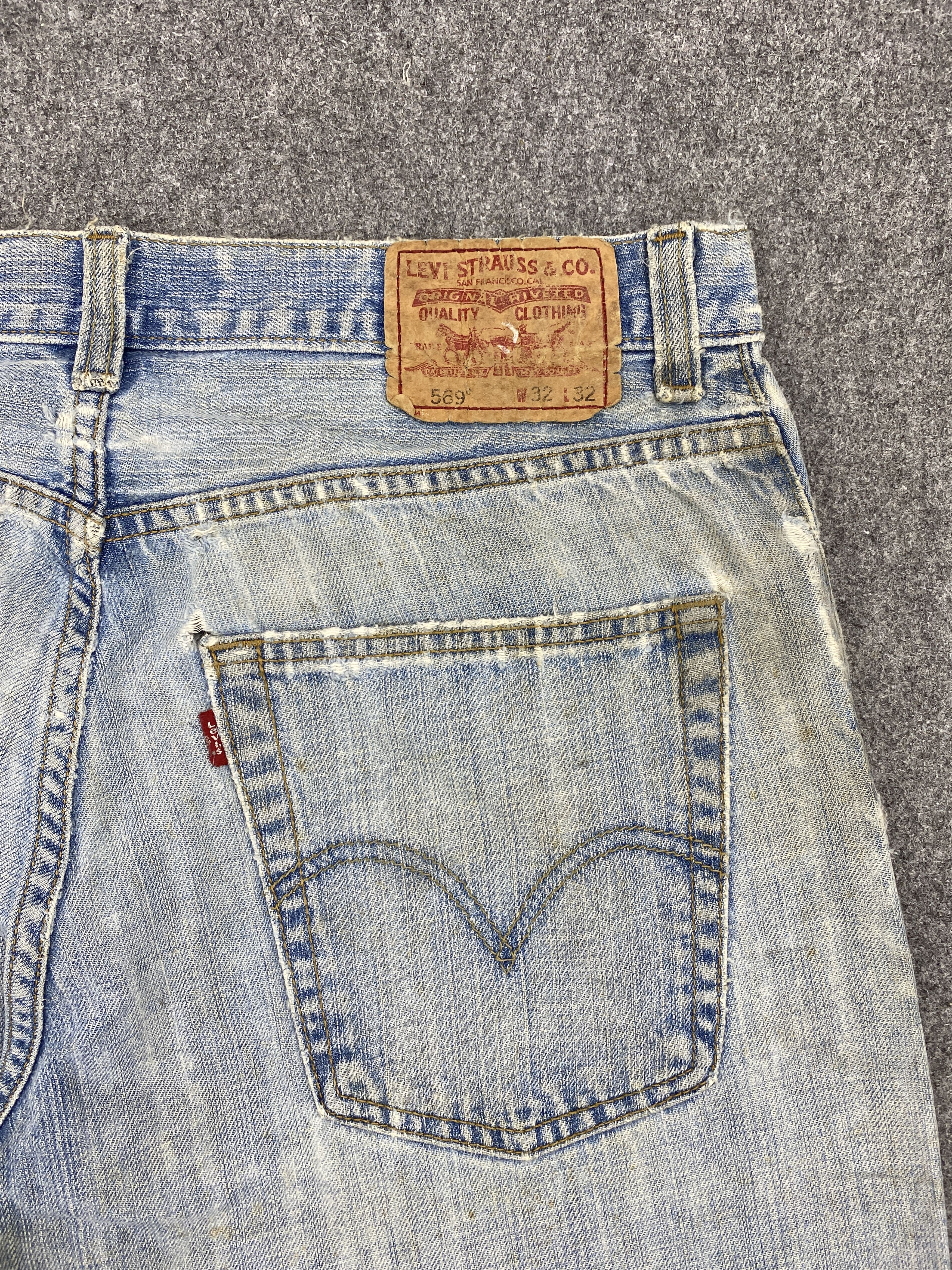 Levi's × Vintage Distressed Vintage Levis 569 Faded Blue Jeans Size US 33 - 16 Thumbnail