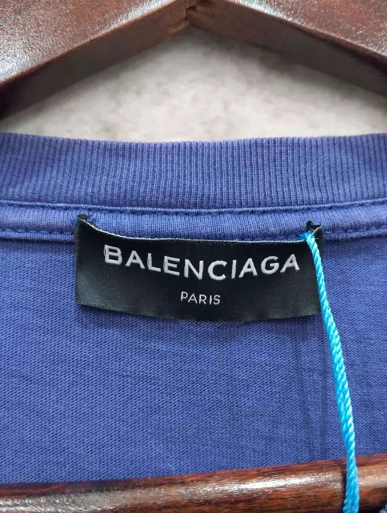 Balenciaga Balenciaga Coke Short Sleeve T-Shirt Dark Blue Size US XS / EU 42 / 0 - 3 Thumbnail