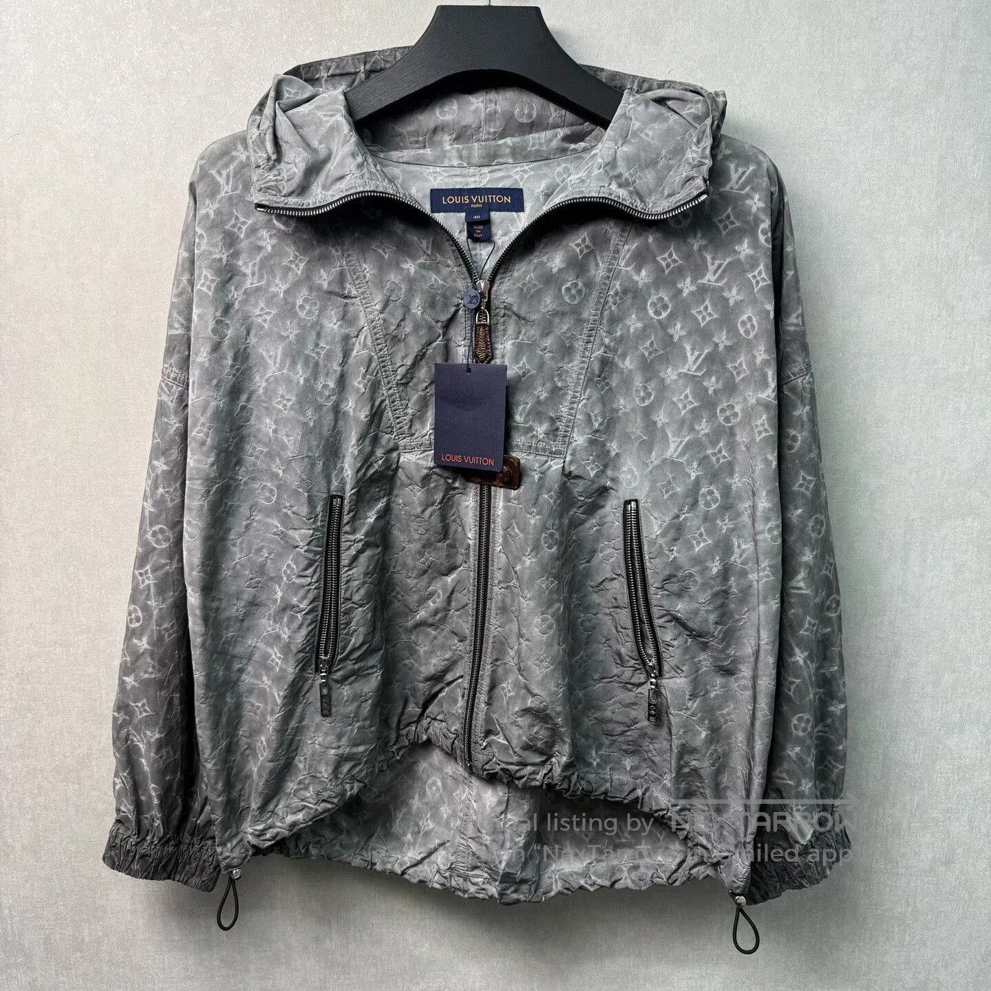Louis Vuitton louis vuitton monogram printed windbreaker jacket. Size US M / EU 48-50 / 2 - 1 Thumbnail