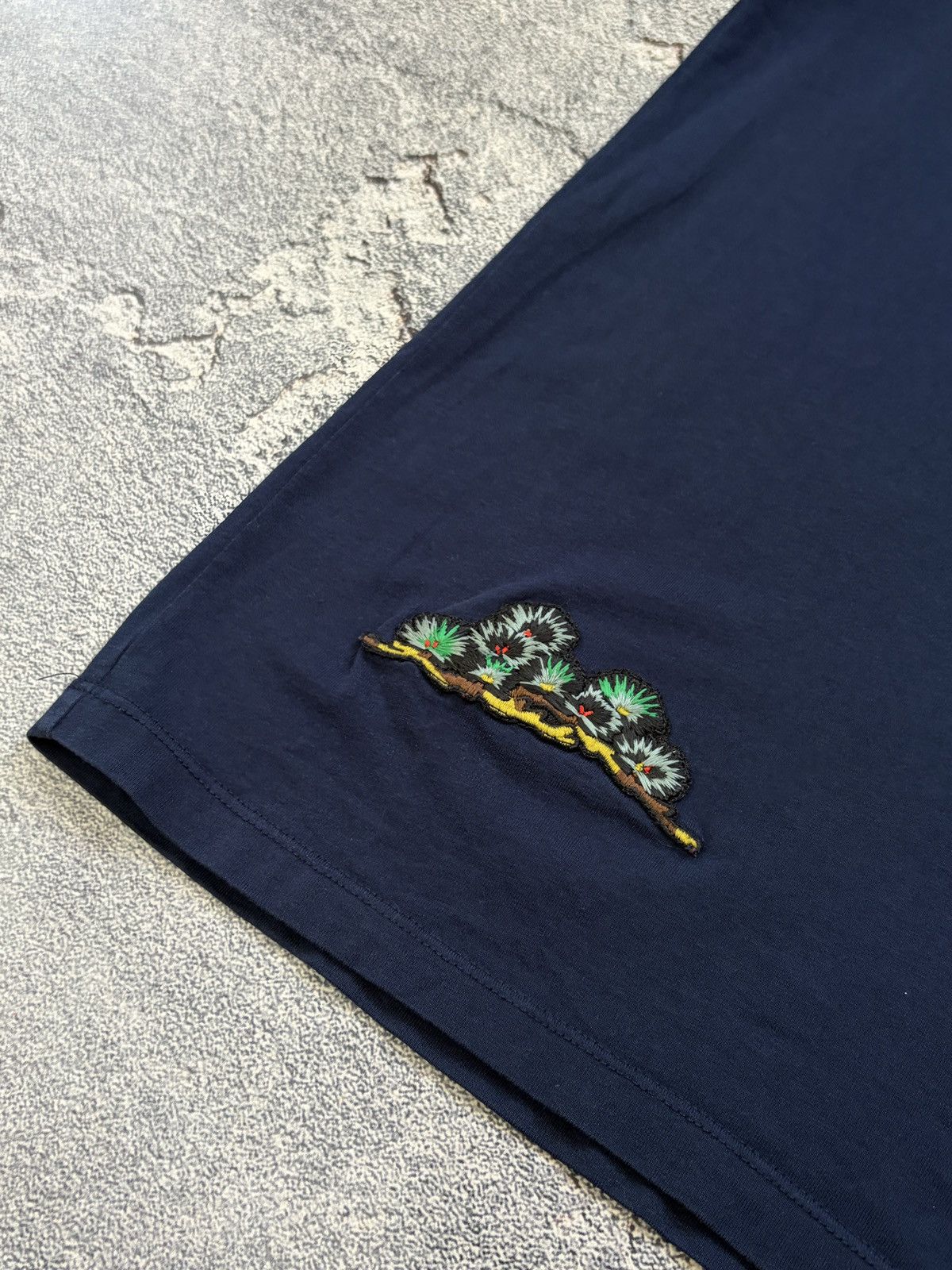 Lanvin Lanvin Enfant Boys Koi Patch Graphic Tee Navy Blue 12Y Size US XXS / EU 40 - 9 Thumbnail