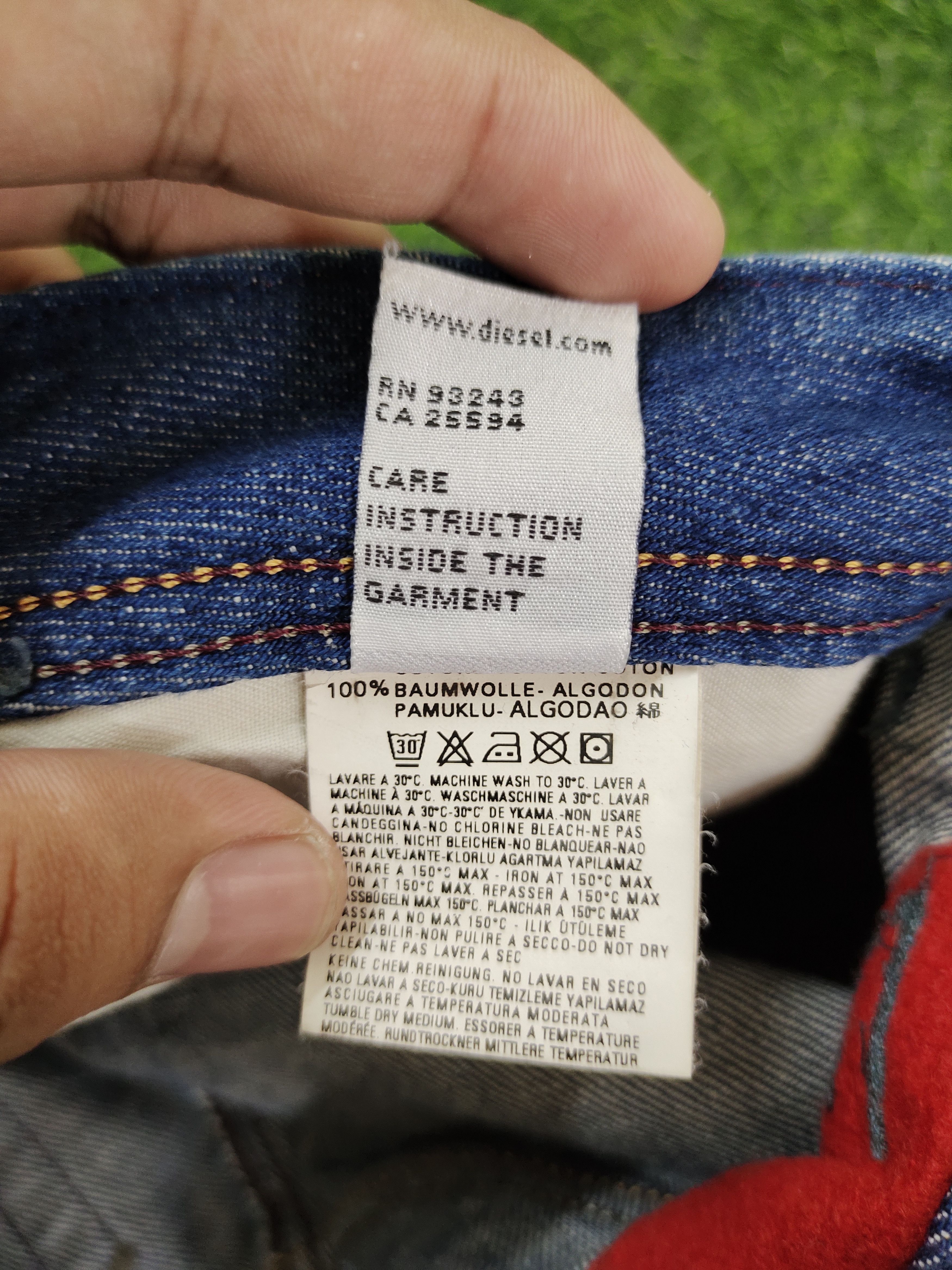 Diesel Loose Leg Diesel D Logo Distress Faded Denim Pants Y2k Size US 30 / EU 46 - 17 Thumbnail