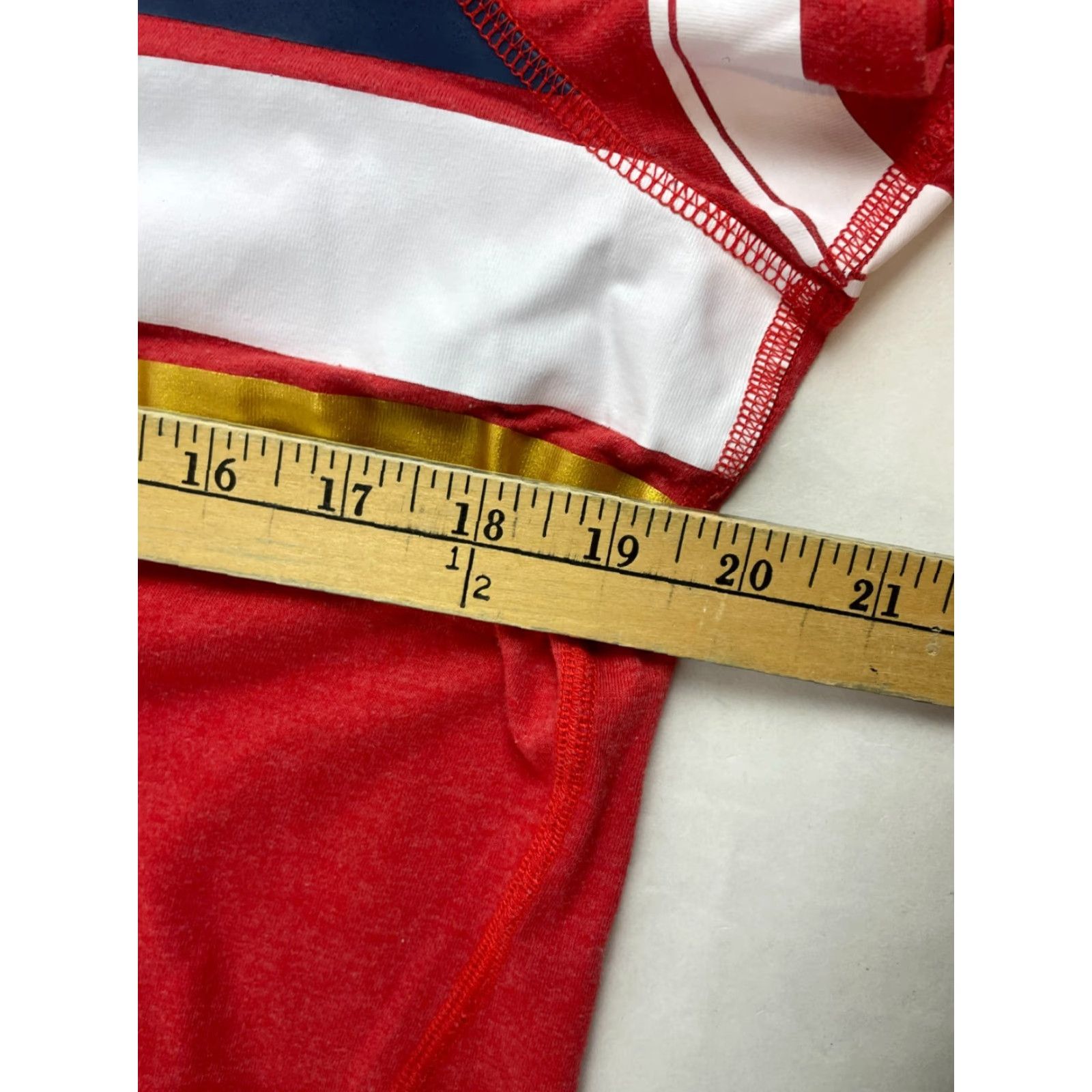 Tommy Hilfiger Tommy Hilfiger T-Shirt Women's L Red White Stripes Round Neck Short Sleeve Casual Modern Basic Shirts Womens Size L / US 10 / IT 46 - 4 Thumbnail