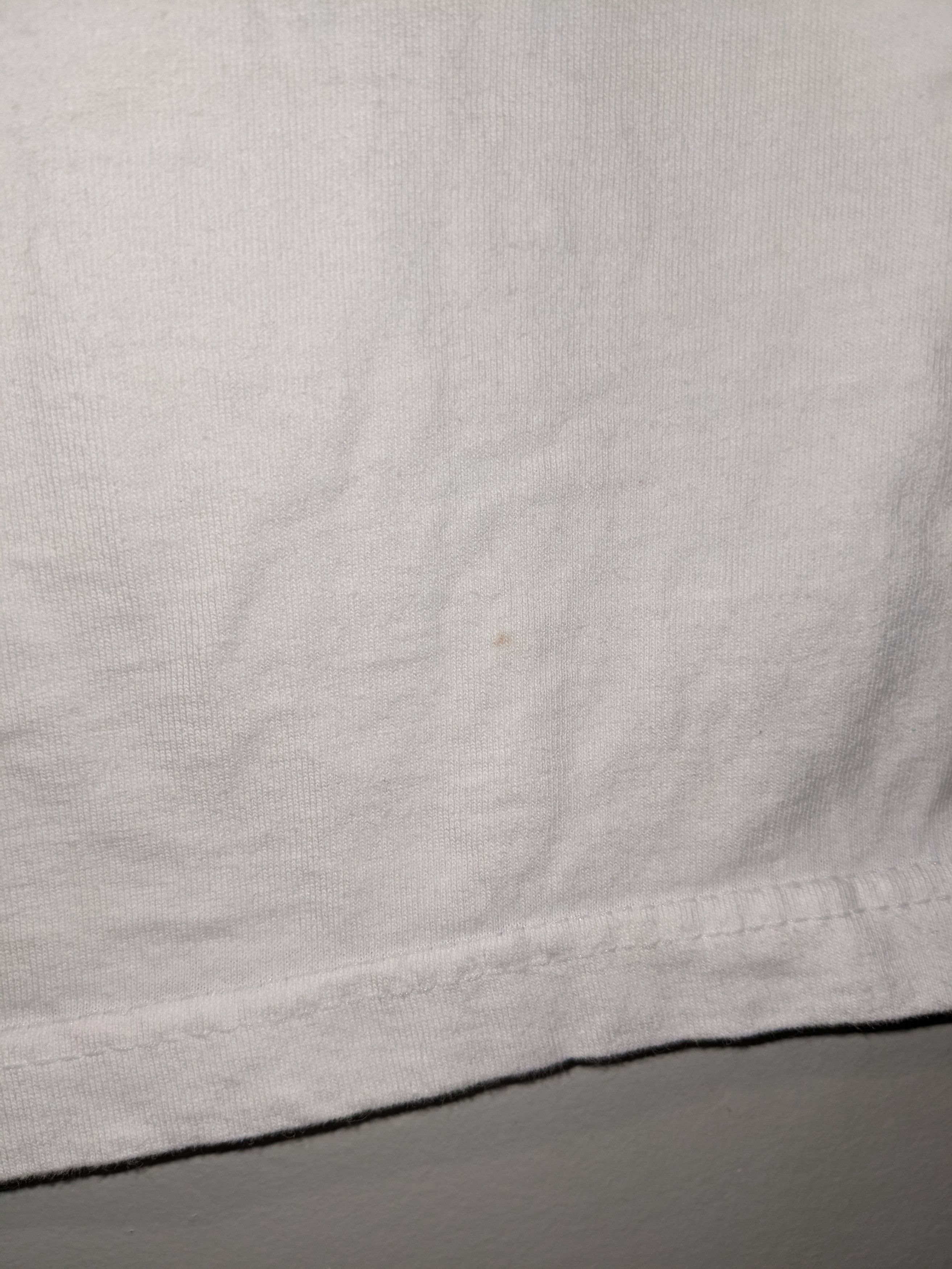 Vintage Vintage 90s Endangered Species Baby Homo Sapiens T-Shirt Size US L / EU 52-54 / 3 - 4 Thumbnail