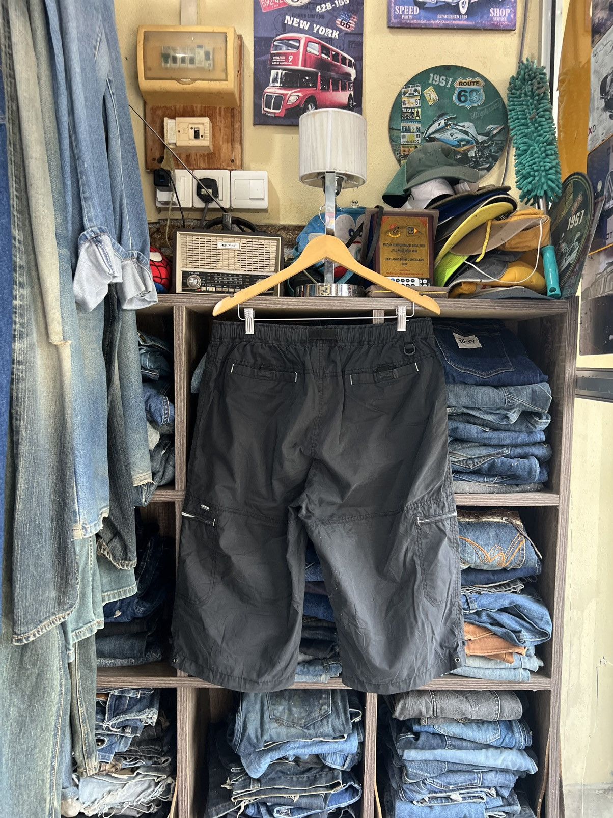 Airwalk 🔥Airwalk Short Cargo Pant Size US 34 / EU 50 - 3 Thumbnail