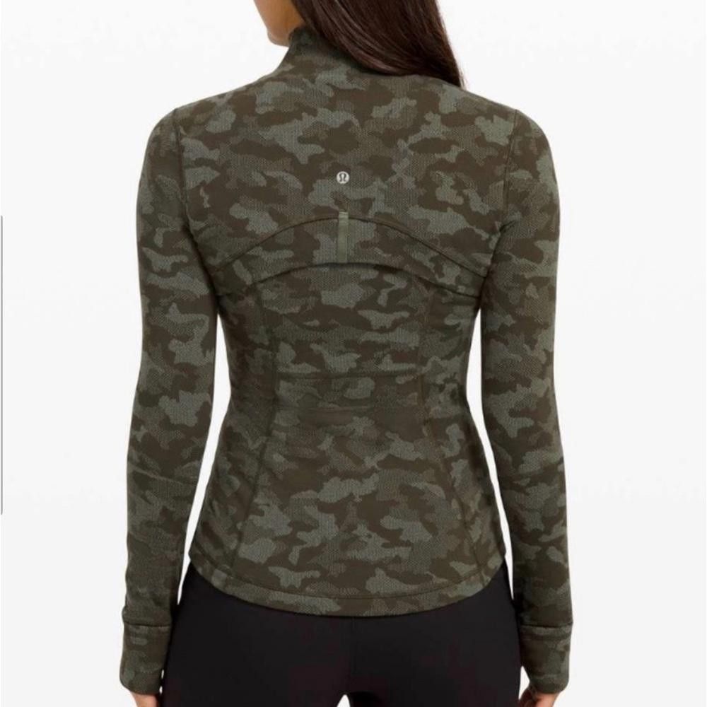 Lululemon Lululemon Define Jacket Heritage Camo Olive Green Twill 6 Size M / US 6-8 / IT 42-44 - 3 Thumbnail