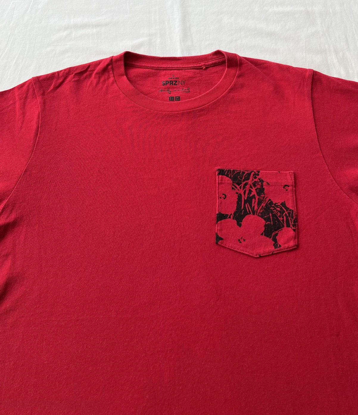 Uniqlo Uniqlo x Andy Warhol Art Pocket Red T-shirt Size US S / EU 44-46 / 1 - 3 Thumbnail