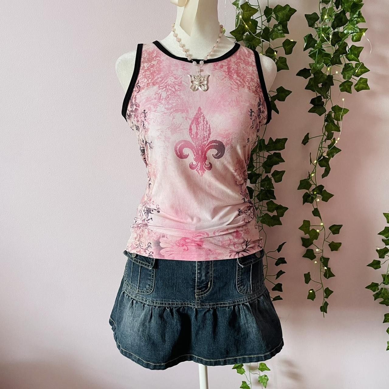 Vintage Vintage Pink Gothic Tank Size M / US 6-8 / IT 42-44 - 1 Thumbnail
