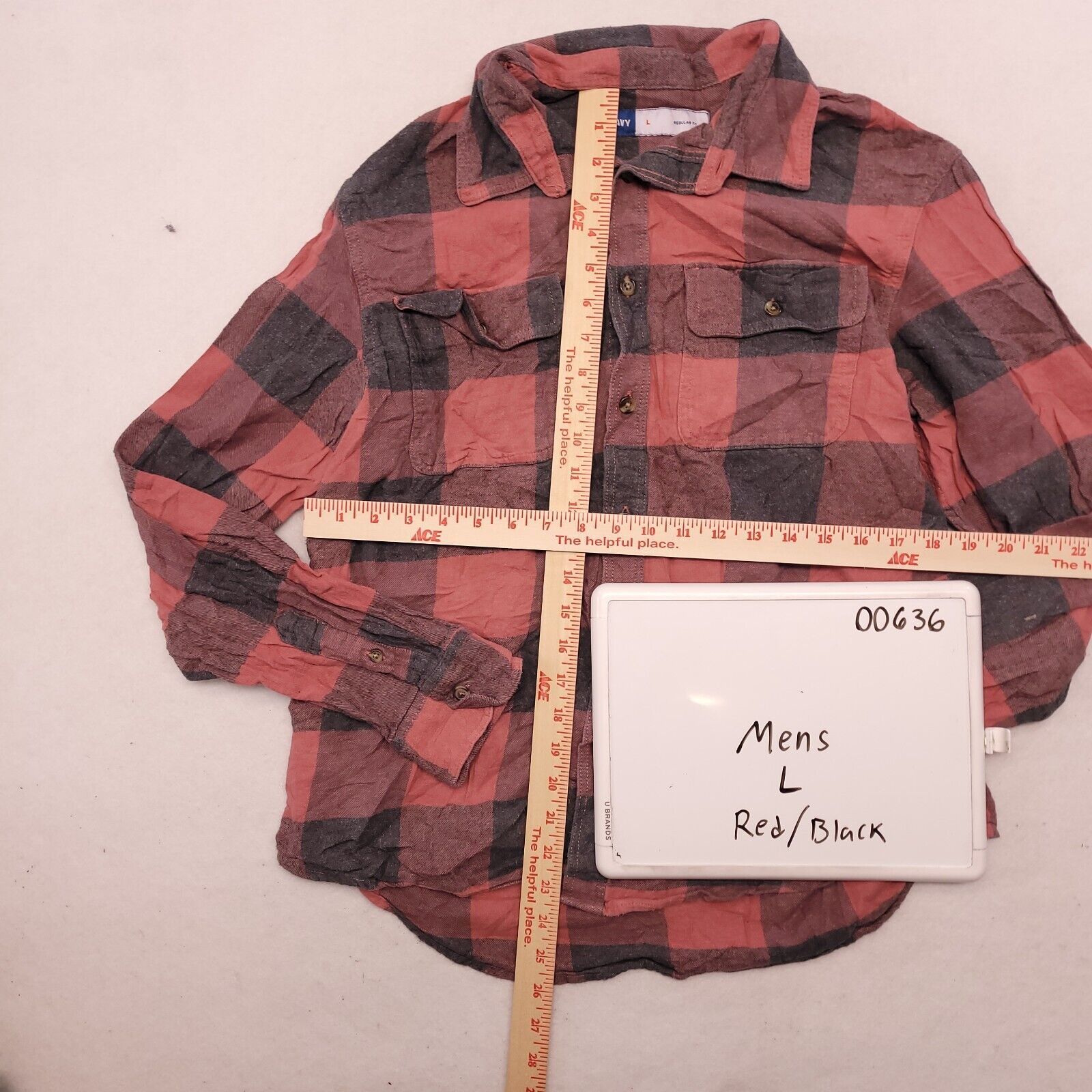 Old Navy Old Navy Buffalo Check Flannel Shirt Mens Size Large L Red Size US L / EU 52-54 / 3 - 7 Thumbnail