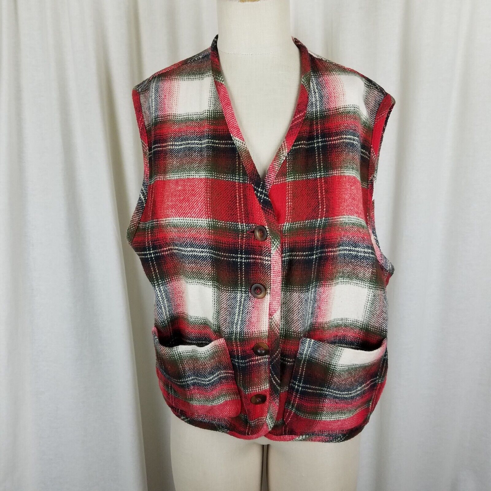Vintage Vtg Cenza Wool Buffalo Shadow Plaid Vest Womens M Red Black Size M / US 6-8 / IT 42-44 - 1 Thumbnail