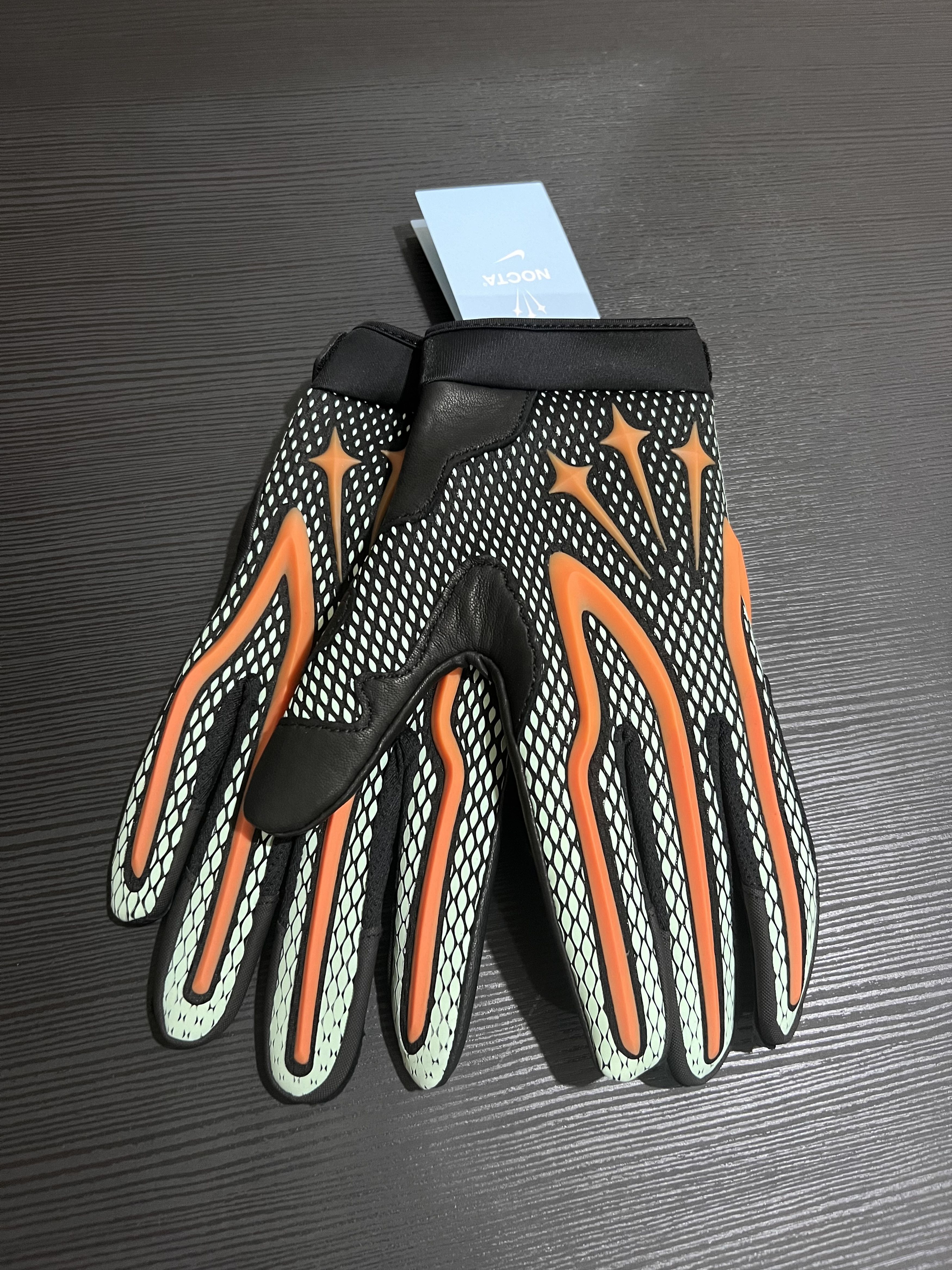 image of Xl Nike Nocta Kar L'art Gloves in Green, Men's