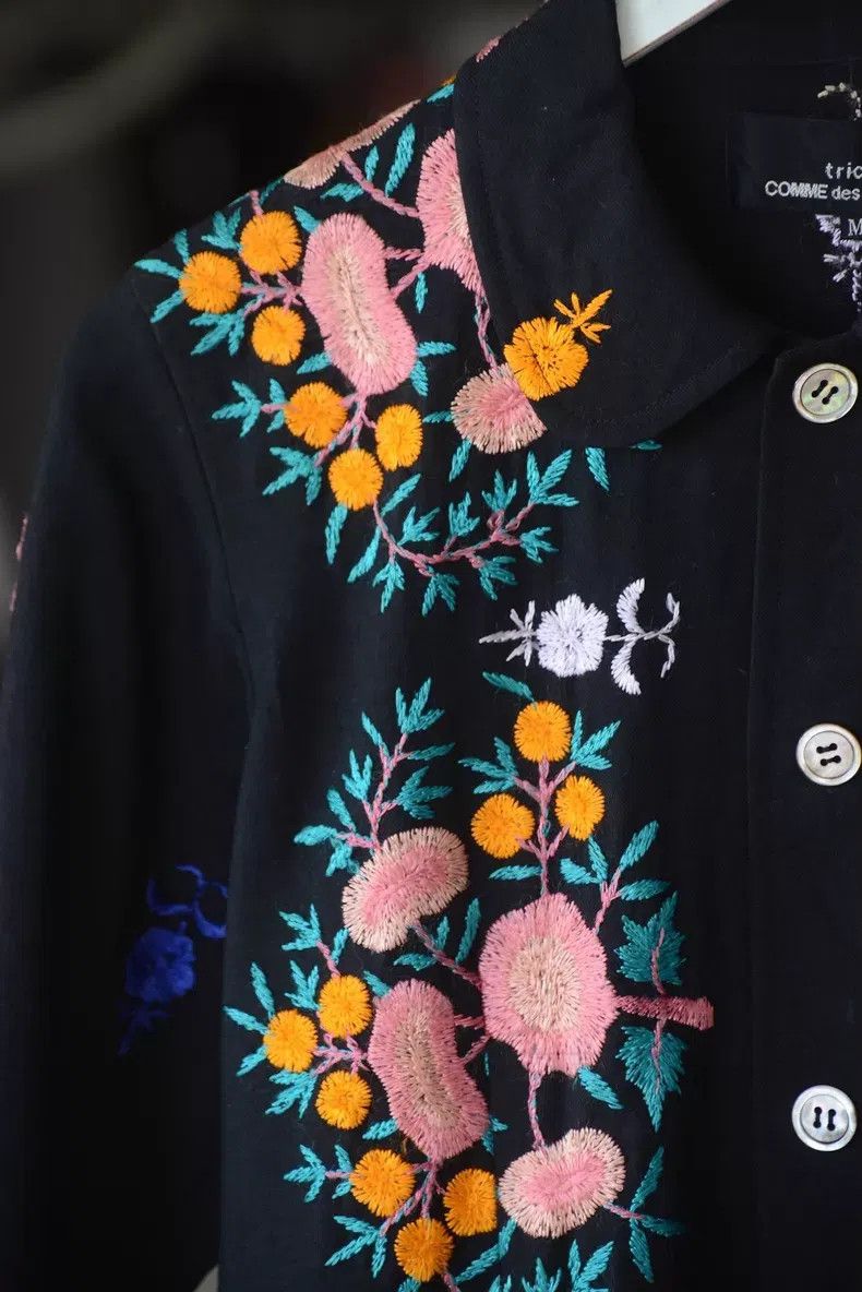 Comme des Garcons Comme Des Garcons Floral Embroidered Peter Pan Collar Jack Size M / US 6-8 / IT 42-44 - 2 Thumbnail