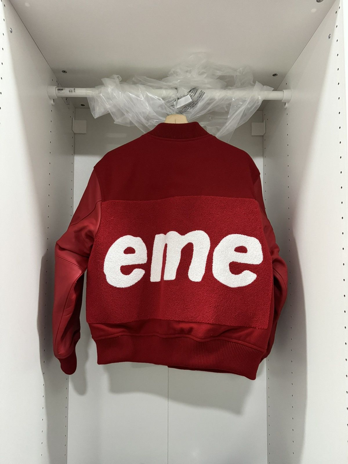 Supreme Big Logo Chenille Varsity Jacket Size US S / EU 44-46 / 1 - 3 Thumbnail