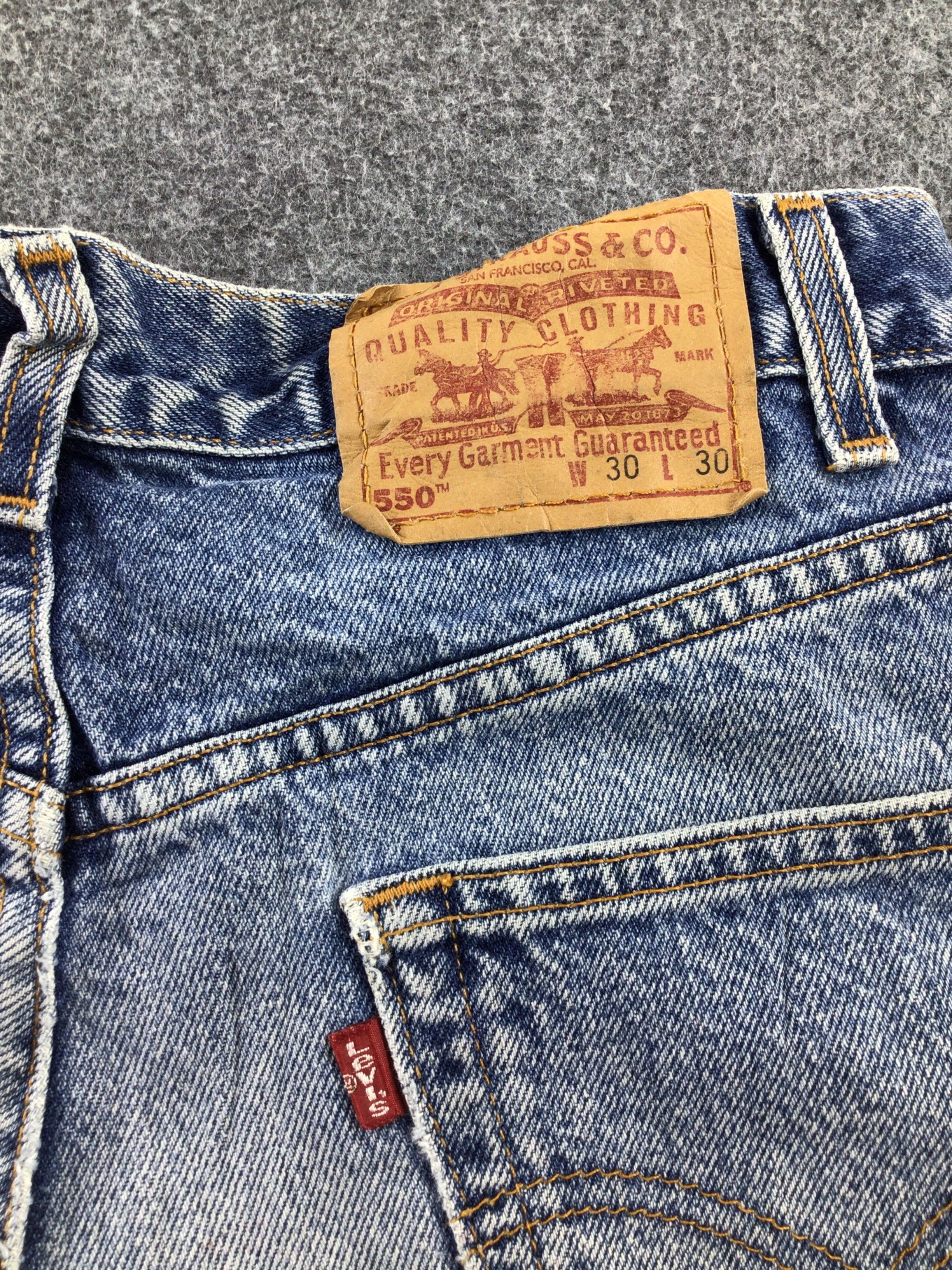 Levi's Vintage Levis 550 Jeans Dirty Faded Blue KJ211 Size US 29 - 5 Thumbnail