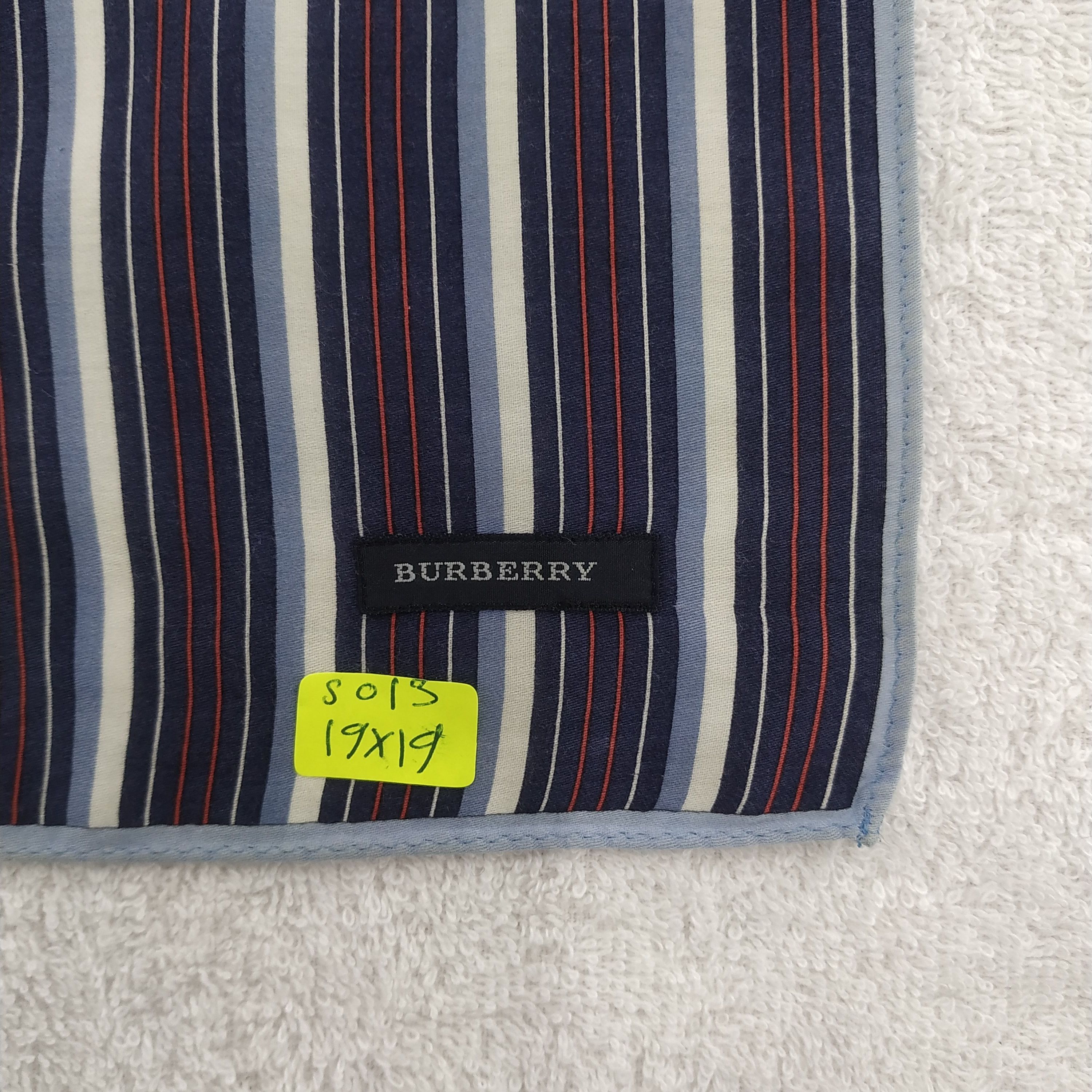 Burberry × Vintage Burberry Bandana / Handkerchief / Neckerchief - S013 Size ONE SIZE - 5 Thumbnail