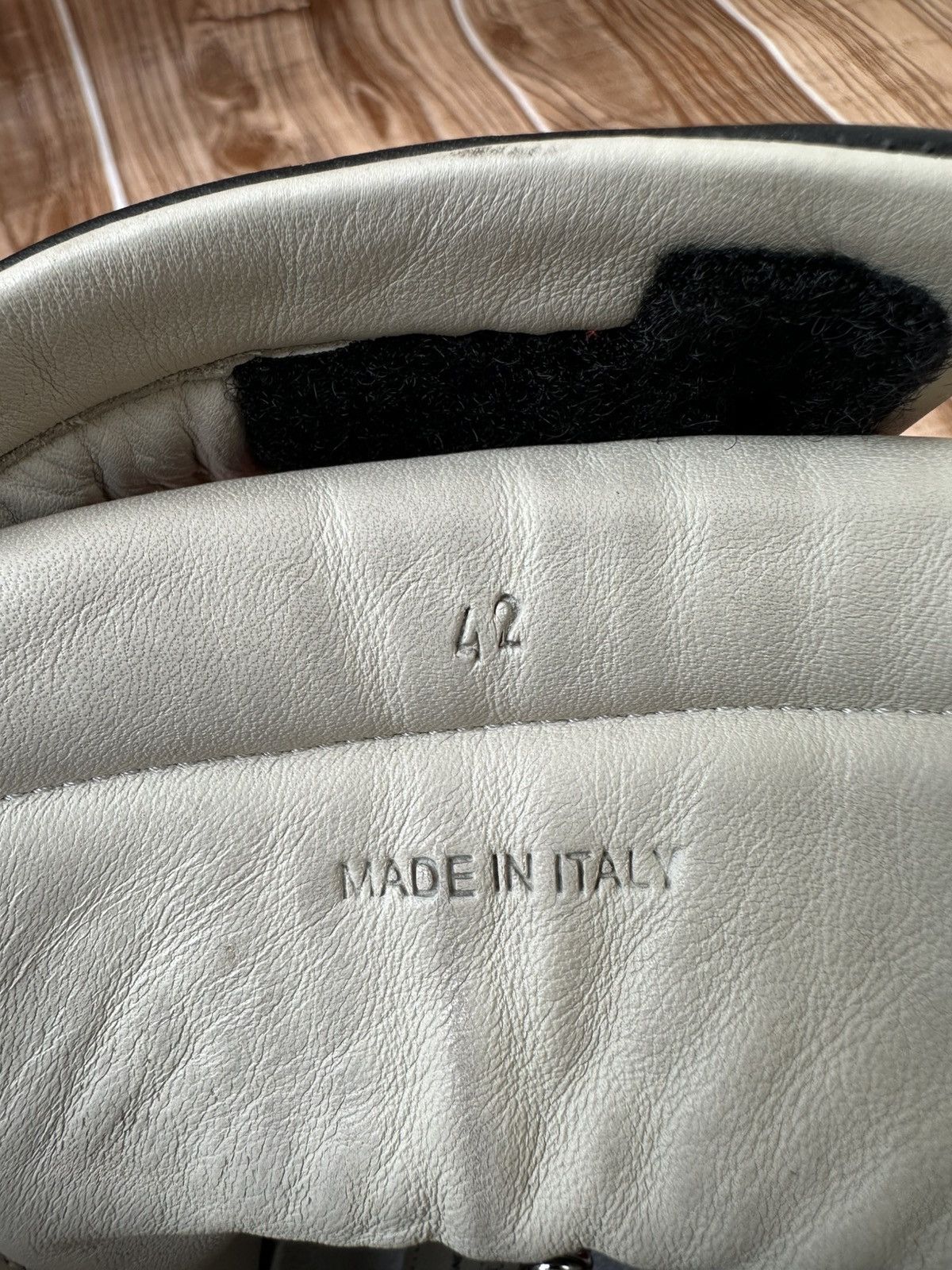Maison Margiela 👀Maison Margiela Red Leather Suede Futures Hightops Size US 9 / EU 42 - 16 Thumbnail
