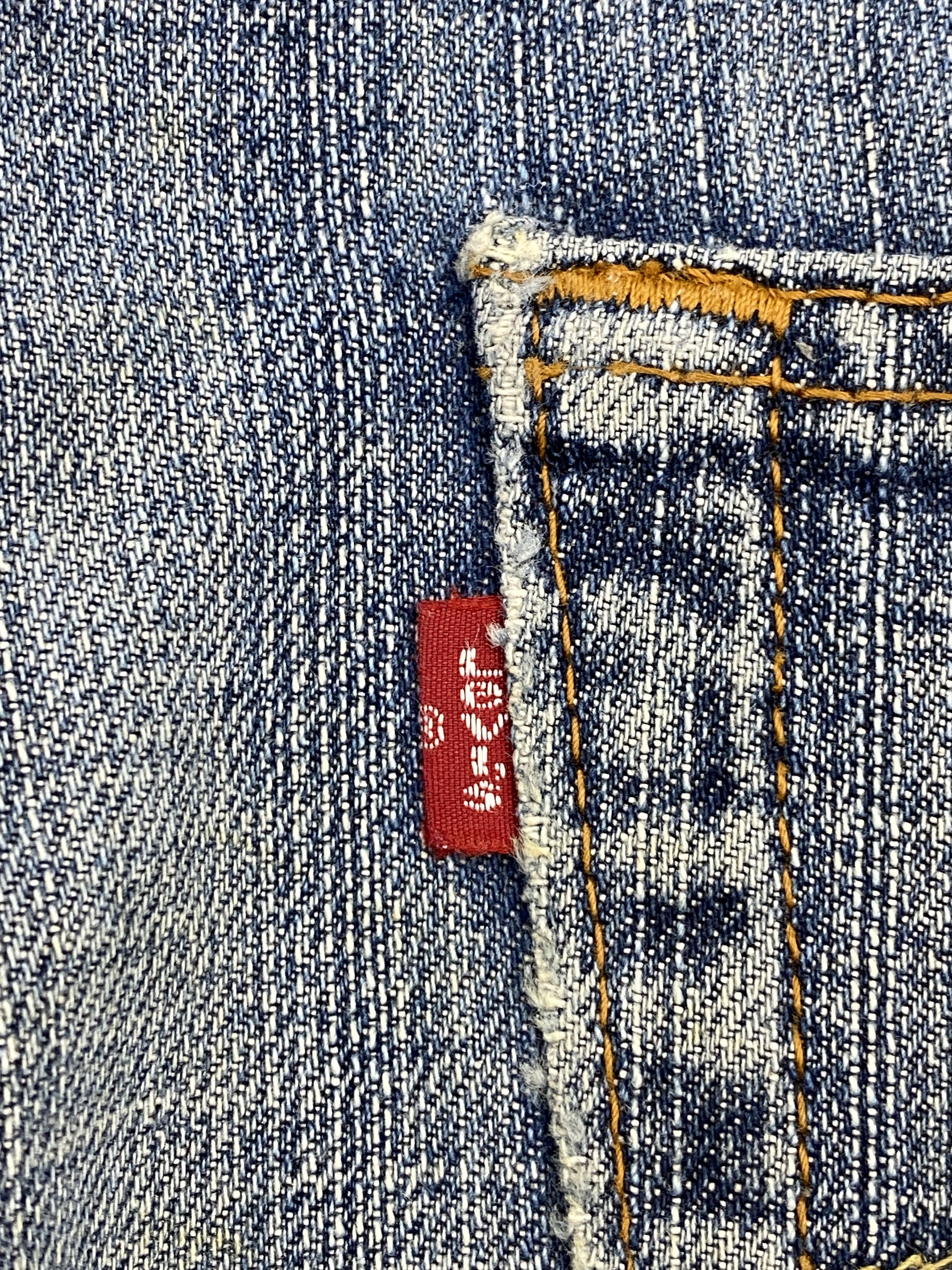 Levi's × Vintage Faded Blue Vintage Levi's 505 Denim Jeans Size US 34 / EU 50 - 6 Thumbnail