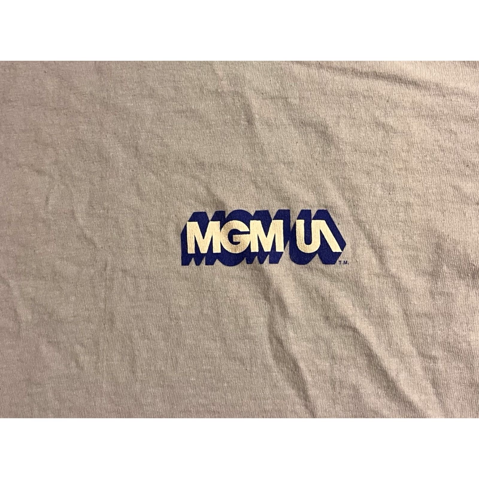 Hanes VINTAGE MGM UA United Artists Shirt Men’s L Grey 80s Graphic Print Crew Neck Short Sleeve Hanes Beefy M Fits Like XL Mens Shirt Size US M / EU 48-50 / 2 - 3 Thumbnail