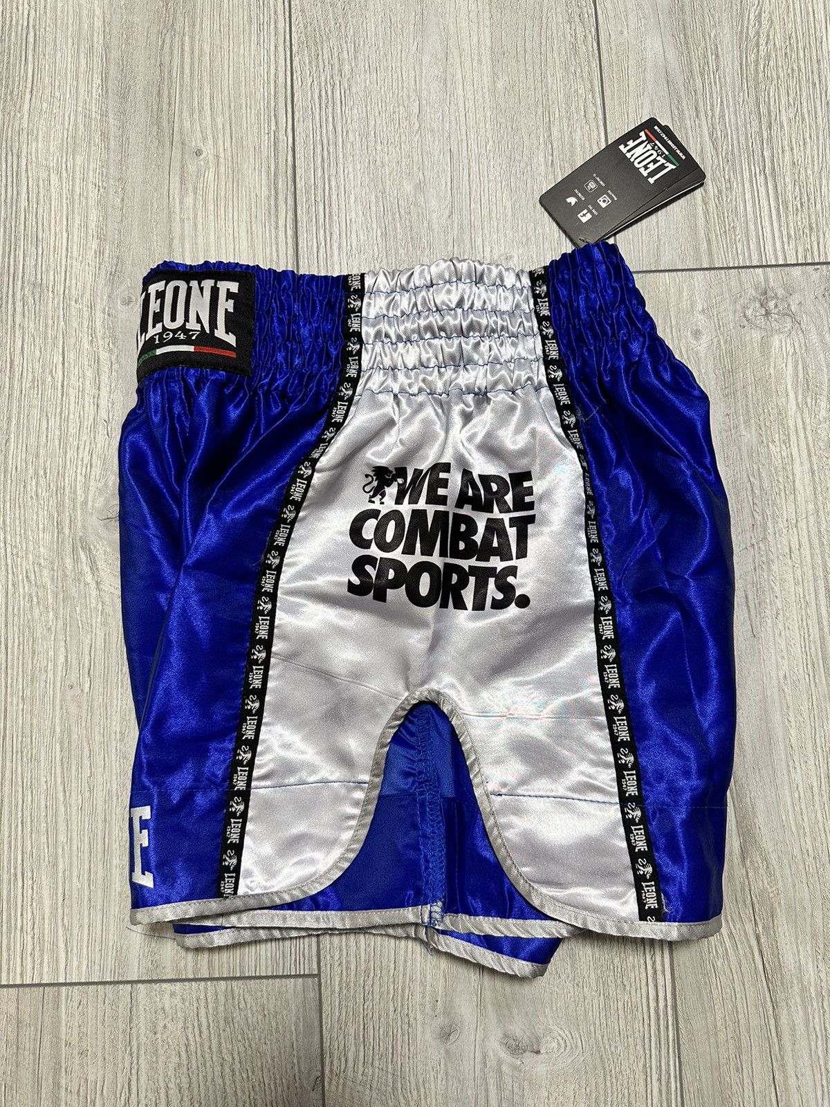 Vintage New Leone Bilateral Muay Thay Boxing Shorts Size US 34 / EU 50 - 4 Thumbnail