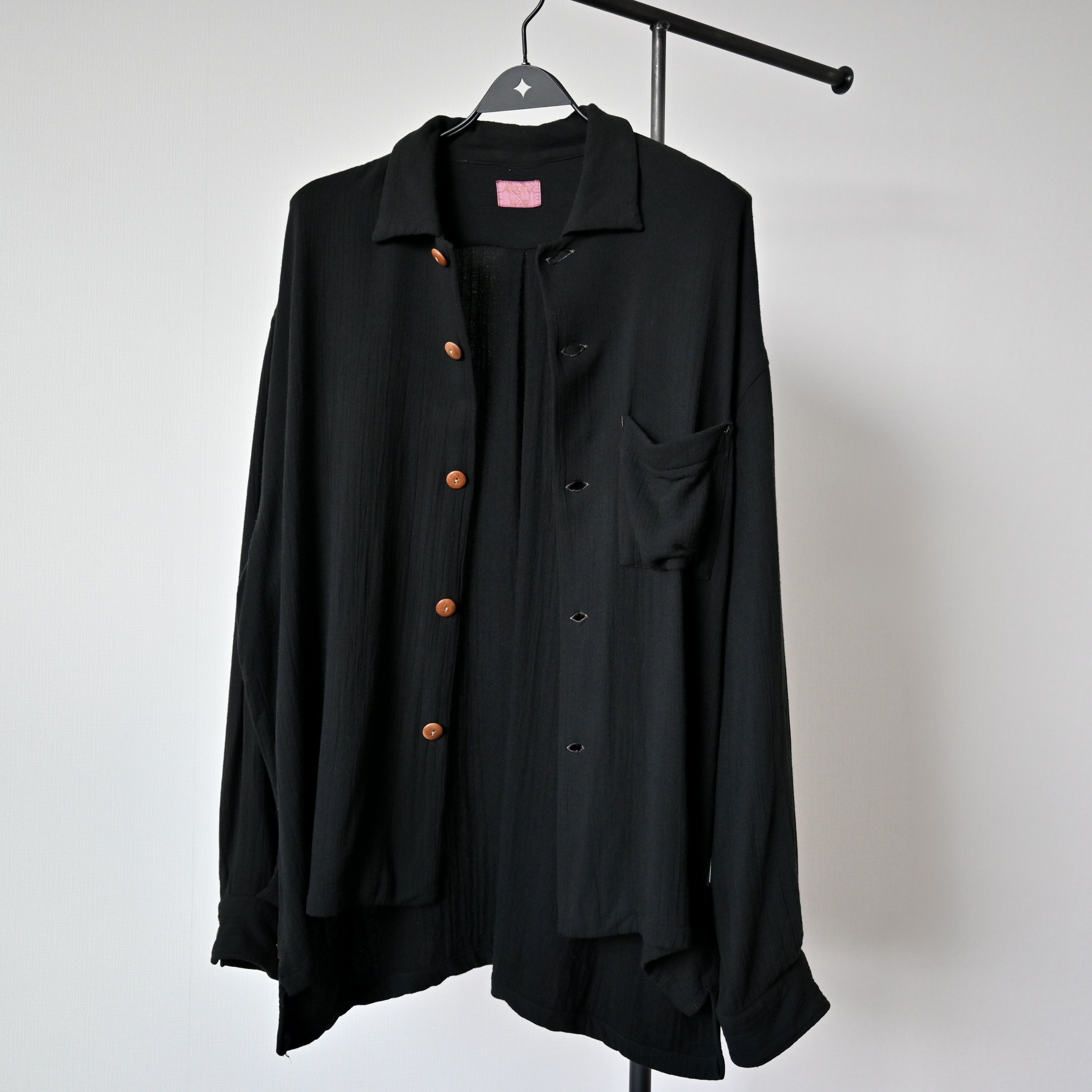 Dezert VTG 1980-90s Dezert black rayon x wool drapey shirt Size US L / EU 52-54 / 3 - 1 Thumbnail