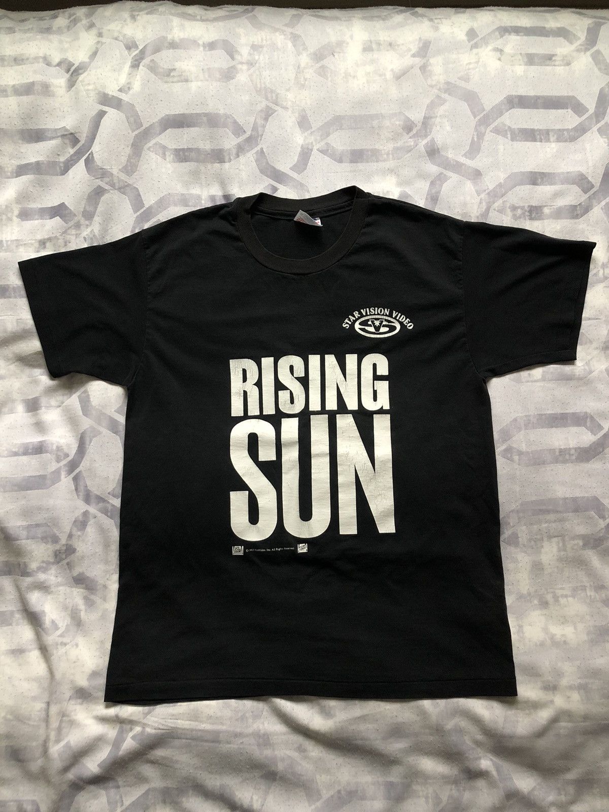 Hanes × Vintage Vintage 1993 Rising Sun Single Stitch T Shirt Rare - Size L Size US L / EU 52-54 / 3 - 1 Thumbnail
