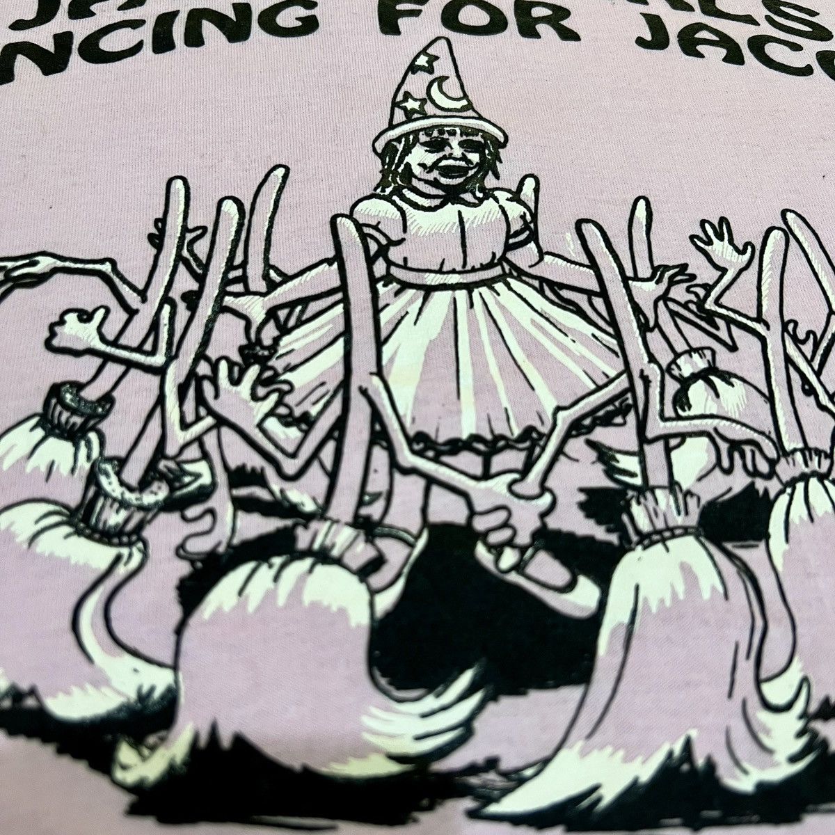 Vintage Vintage ACKI'S GIRLS DANCING JACQUI graphic streetwear Tee Size US L / EU 52-54 / 3 - 6 Thumbnail