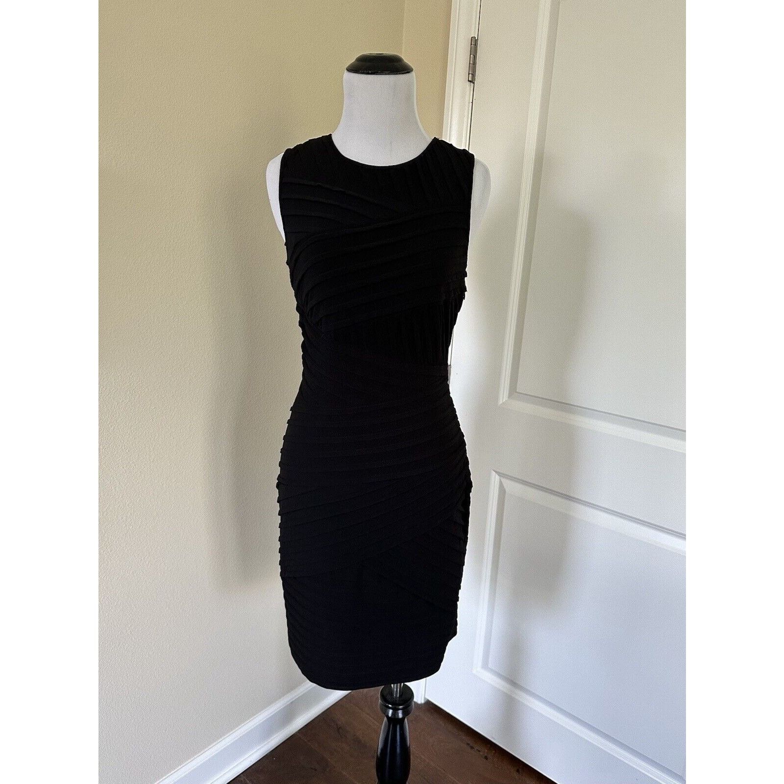 Calvin Klein Calvin Klein Black Business Cocktail Dress Size 2 Size XS / US 0-2 / IT 36-38 - 2 Thumbnail