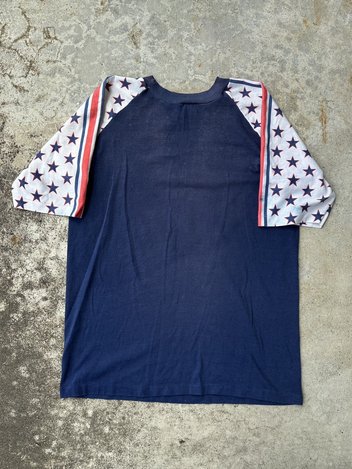 Vintage 70s Singlestitch American Flag Stars Inman college tee Size US M / EU 48-50 / 2 - 4 Thumbnail