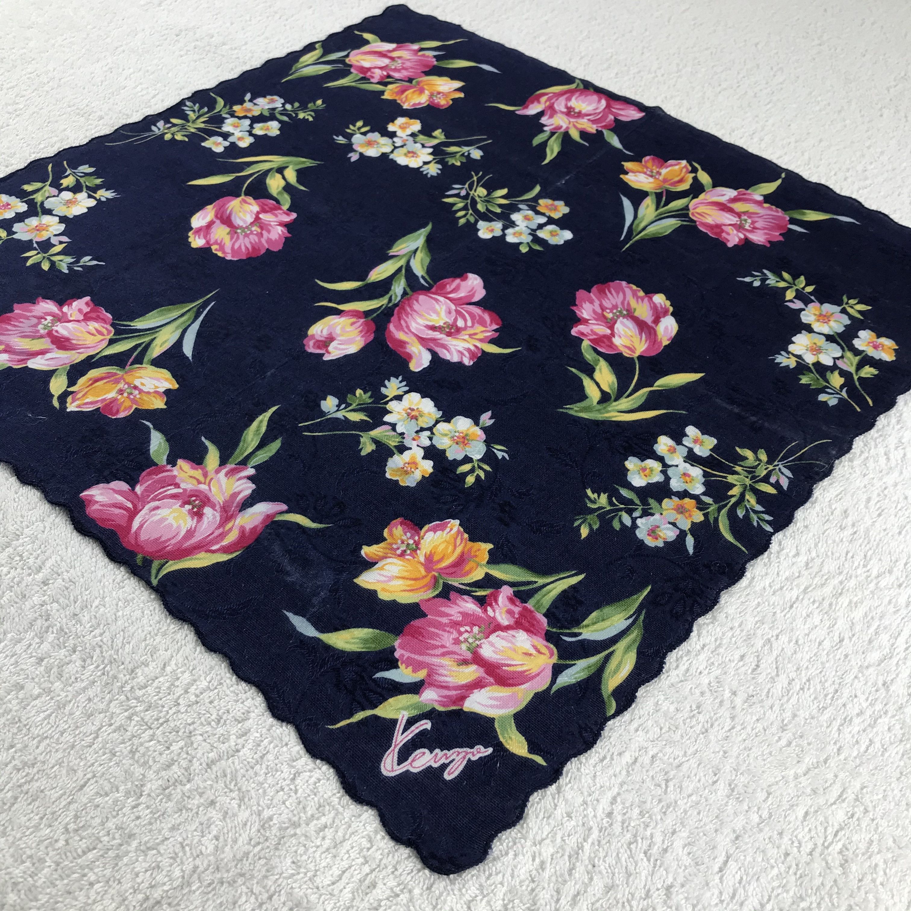 Kenzo × Vintage Kenzo Bandana / Handkerchief / Neckerchief - S276 Size ONE SIZE - 2 Thumbnail