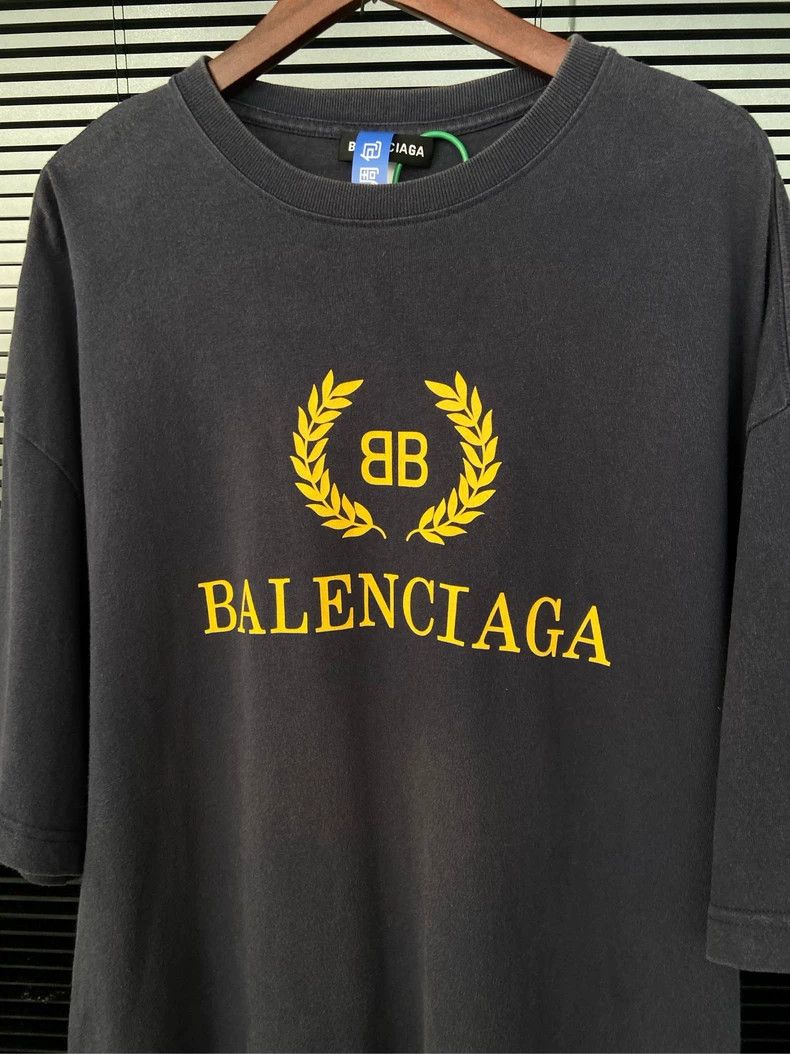 Balenciaga Balenciaga Wheat Ear and Letter Logo Navy Blue Short Sleev Size US S / EU 44-46 / 1 - 3 Thumbnail