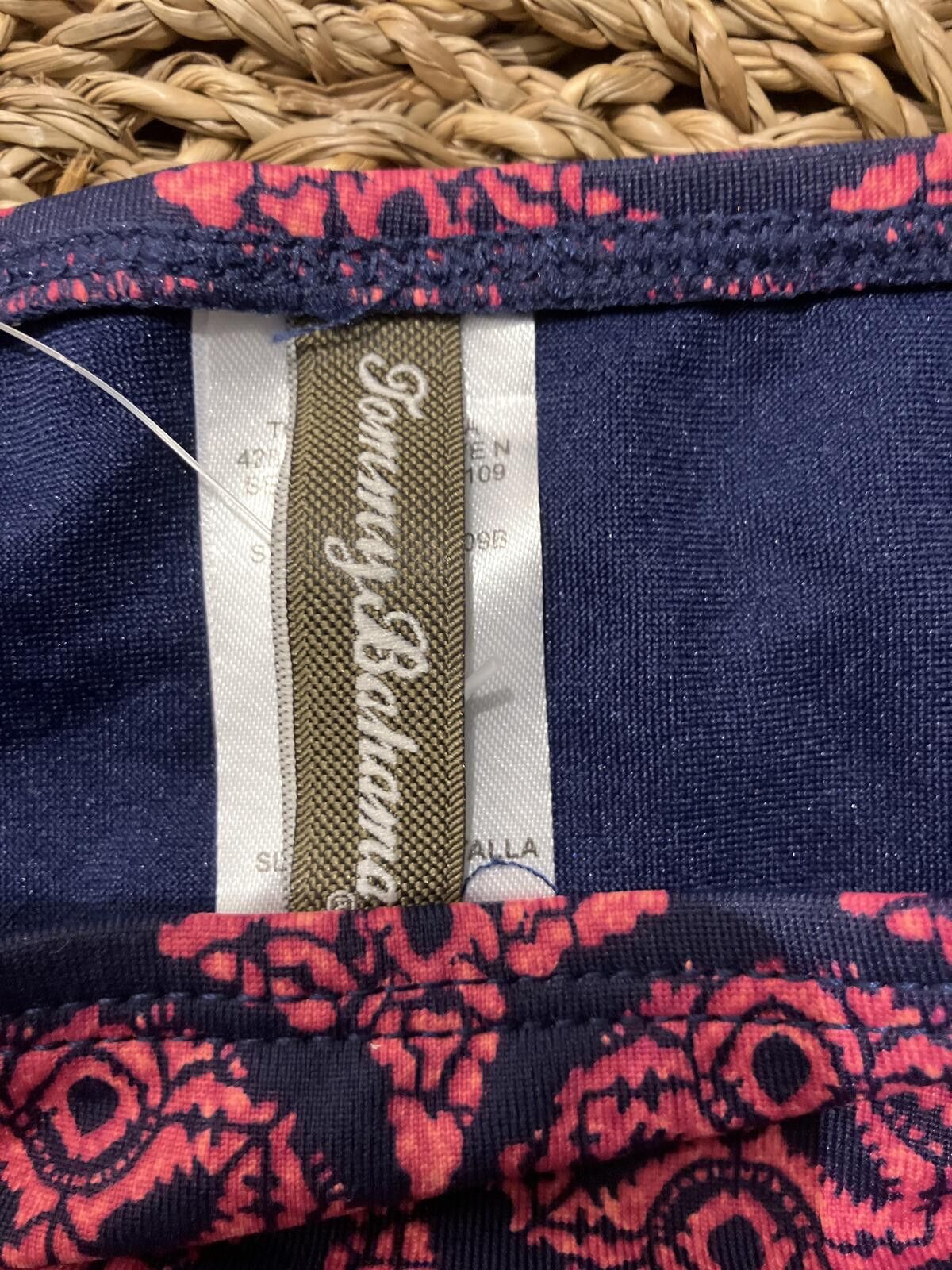 Tommy Bahama NWT Tommy Bahama Bikini Bottoms with Patterned Design Size ONE SIZE - 4 Thumbnail