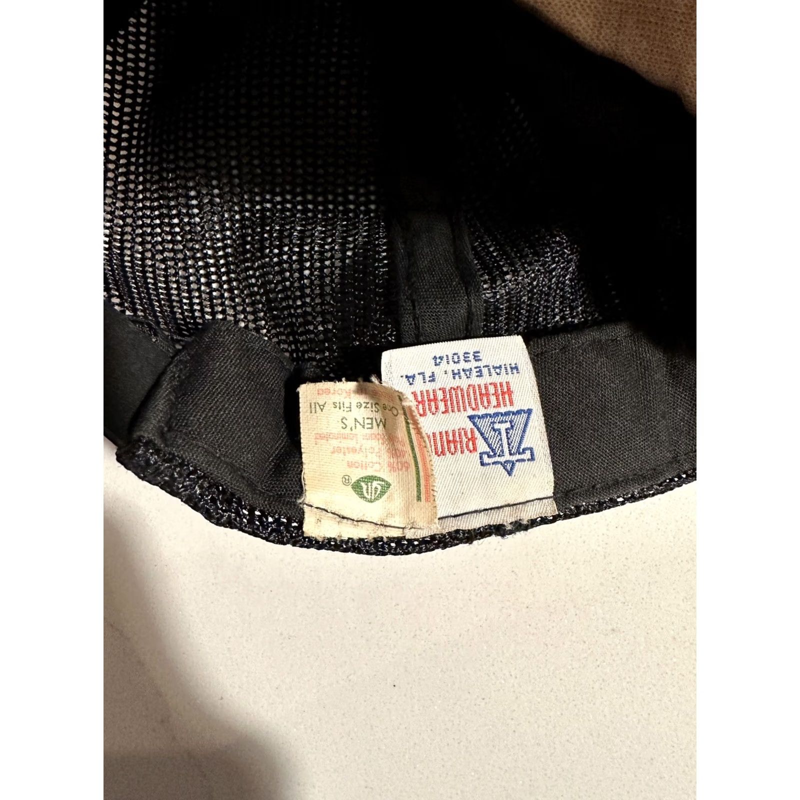 Vintage VINTAGE Alcatraz Federal Penitentiary Trucker Hat Snap-Back Men One Size Black White Hat Size ONE SIZE - 8 Thumbnail