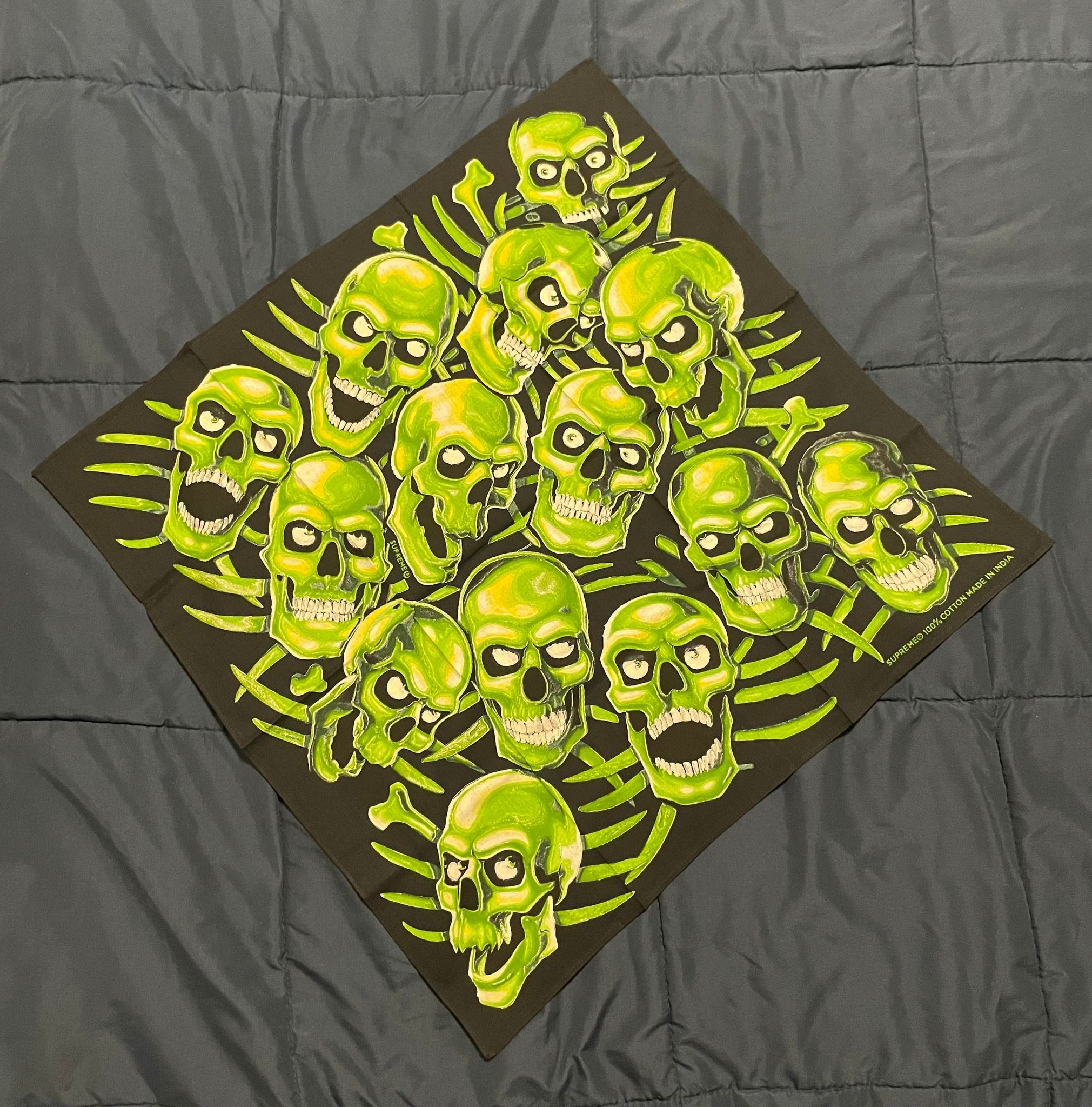 Clothing Supreme Green Skull Bandana Bounty Hunter Supreme Skull