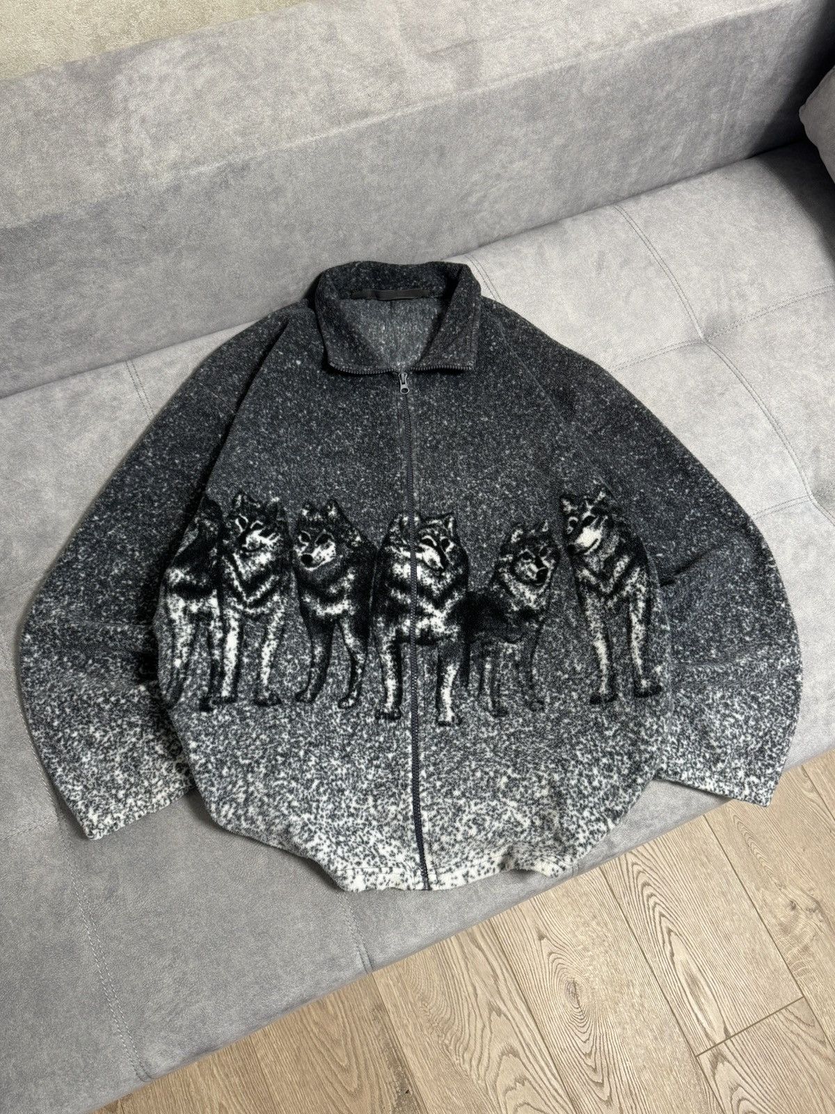 Other Vintage fleece animal wolfs Y2K jacket hoodie Size US L / EU 52-54 / 3 - 8 Thumbnail