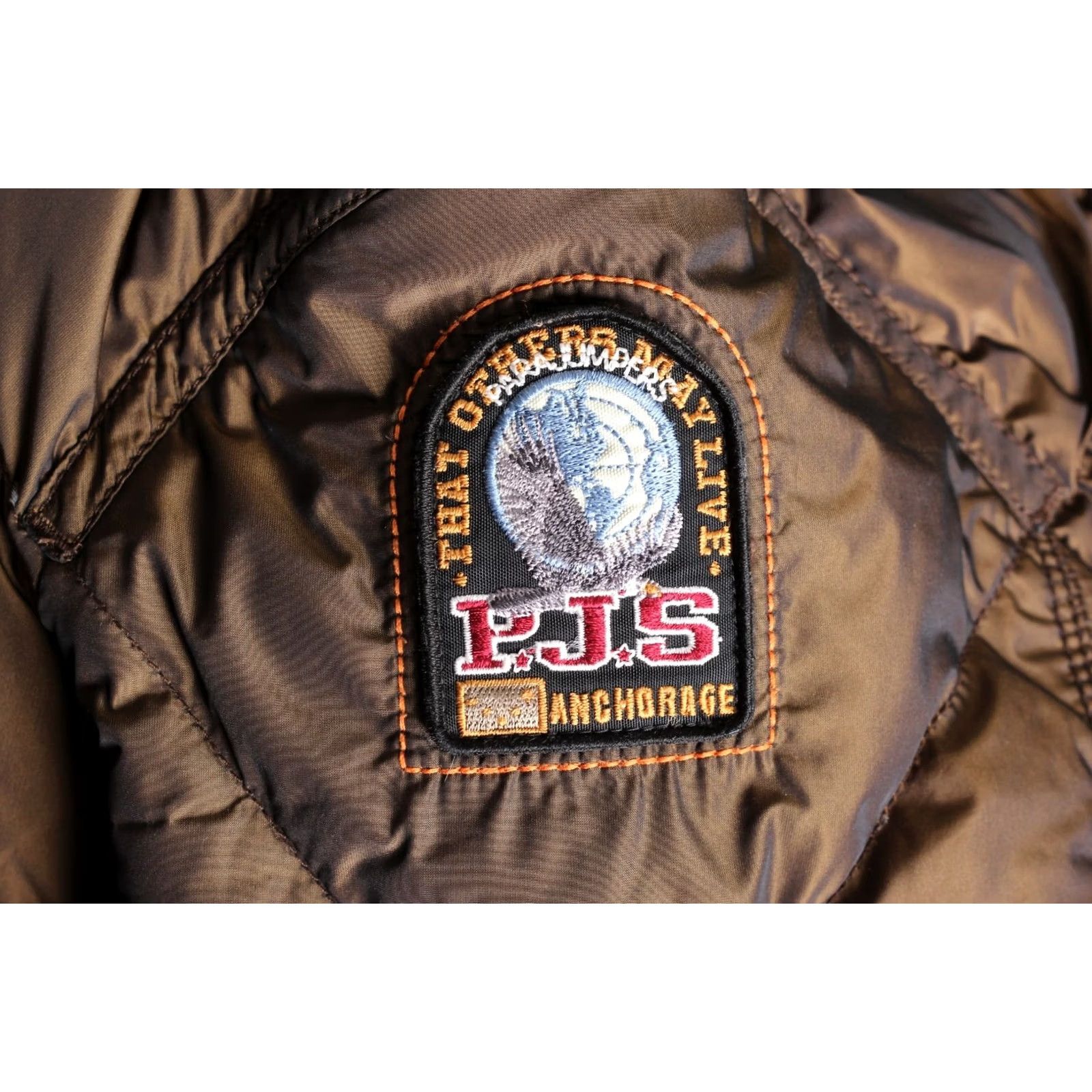 Parajumpers PARAJUMPERS Hooded Down Puffer Jacket Women Size S Slim Fit Brown Logo All Seasons Material: Down (Jacket) Size S / US 4 / IT 40 - 6 Thumbnail