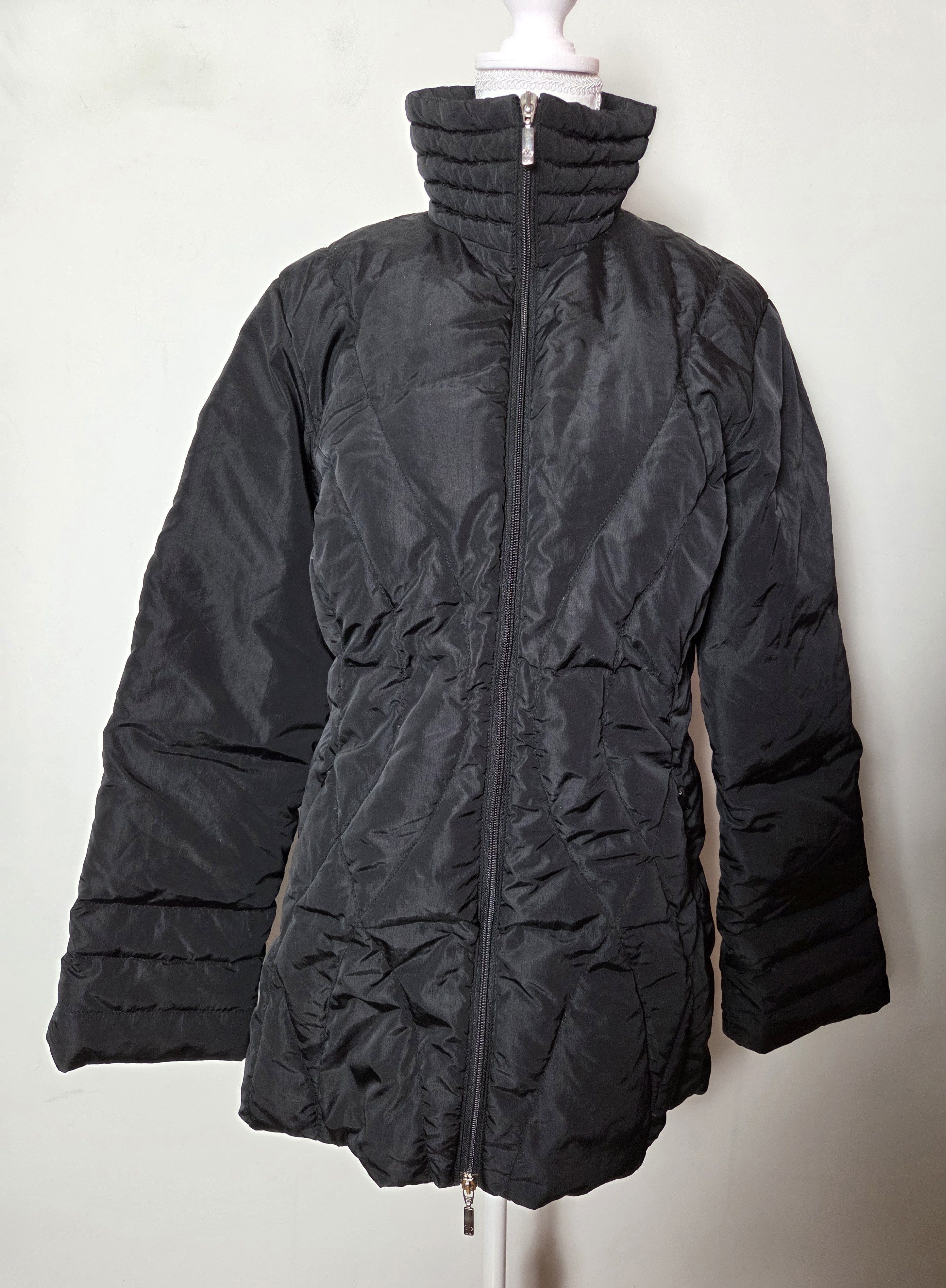 Moncler Moncler vintage puffer jacket Size M / US 6-8 / IT 42-44 - 1 Thumbnail