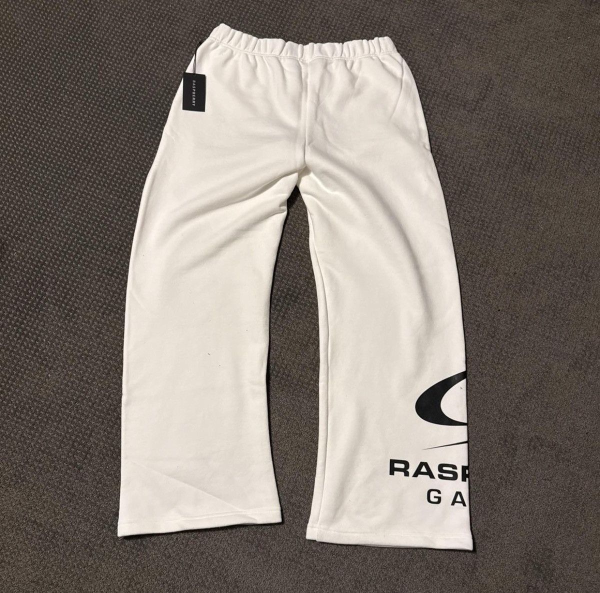 The GV Gallery Gv Gallery Galaxy Sweats Size US 35 - 3 Thumbnail