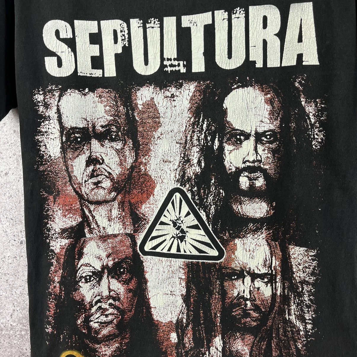 Band Tees × Vintage Vtg 90’s Sepultura Roorback Distressed Deadstock Rock Tee Size US S / EU 44-46 / 1 - 3 Thumbnail